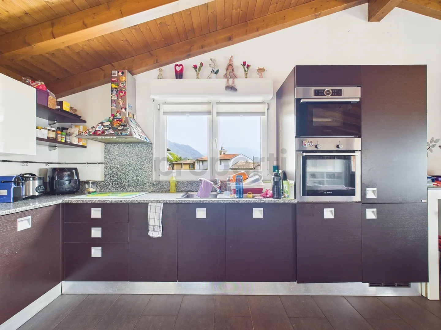 Superbe maison bifamiliale 4,5 pièces + 2,5 pièces à Sigirino - Photo 5 sur 12