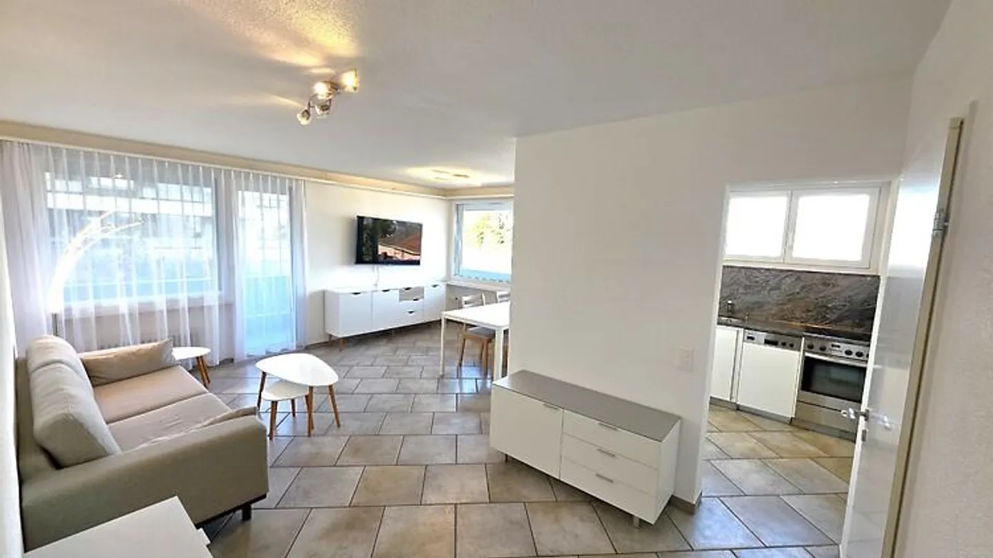 2½ ROOM APARTMENT IN ZURICH - DISTRICT 9 ALBISRIEDEN, FURNISHED - Photo 1 of 9