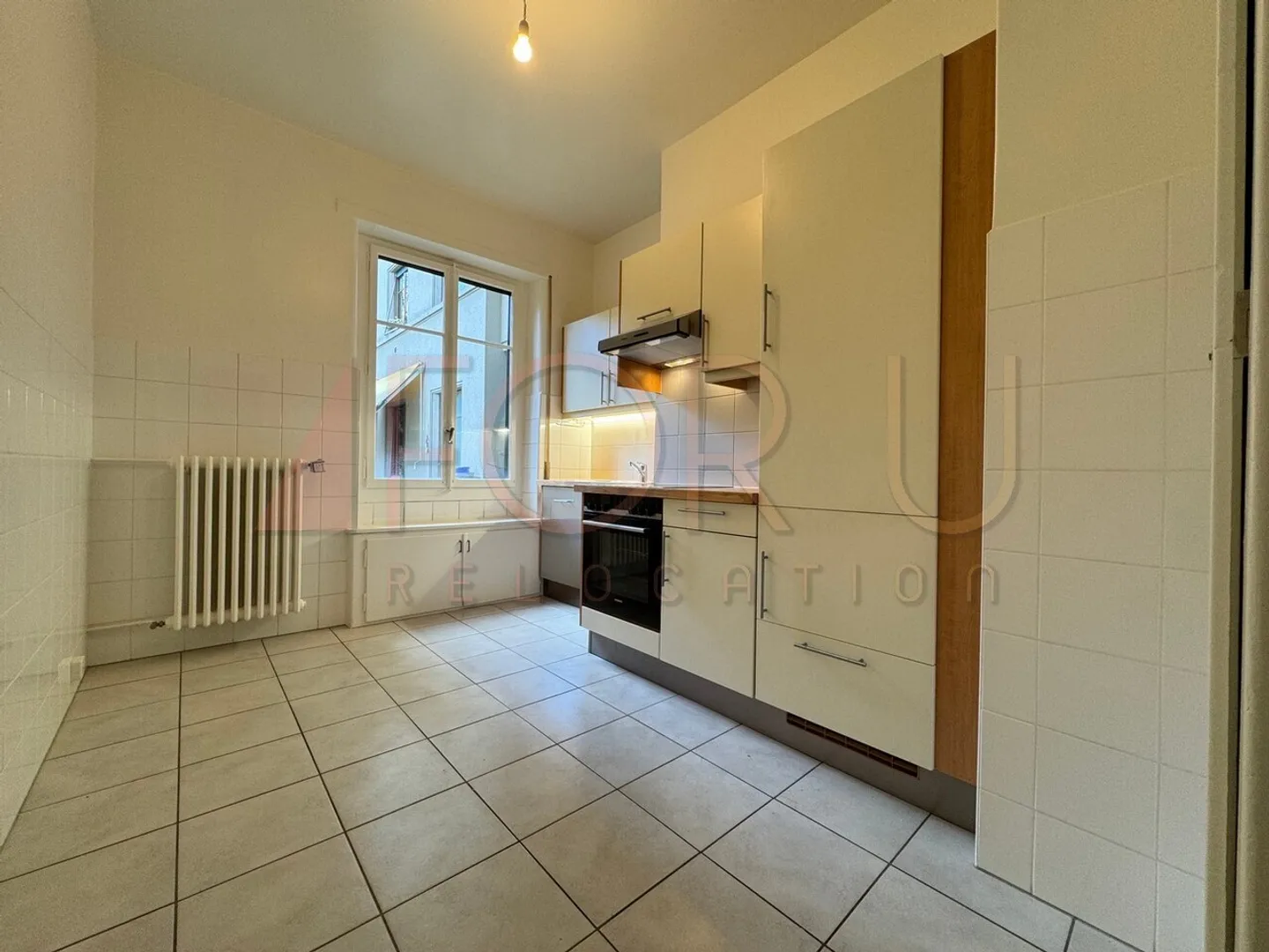 Sehr schönes 4-Zimmer-Apartment mit 2 Balkonen und ruhig in Malagnou - Foto 5 von 12