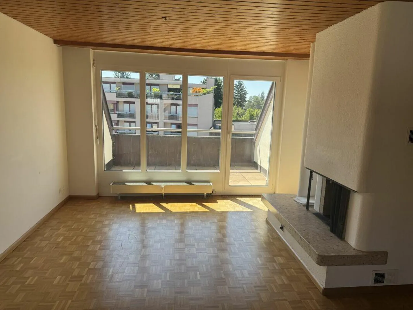 Appartamento mansardato 3.5 camere accogliente - Foto 4 di 21