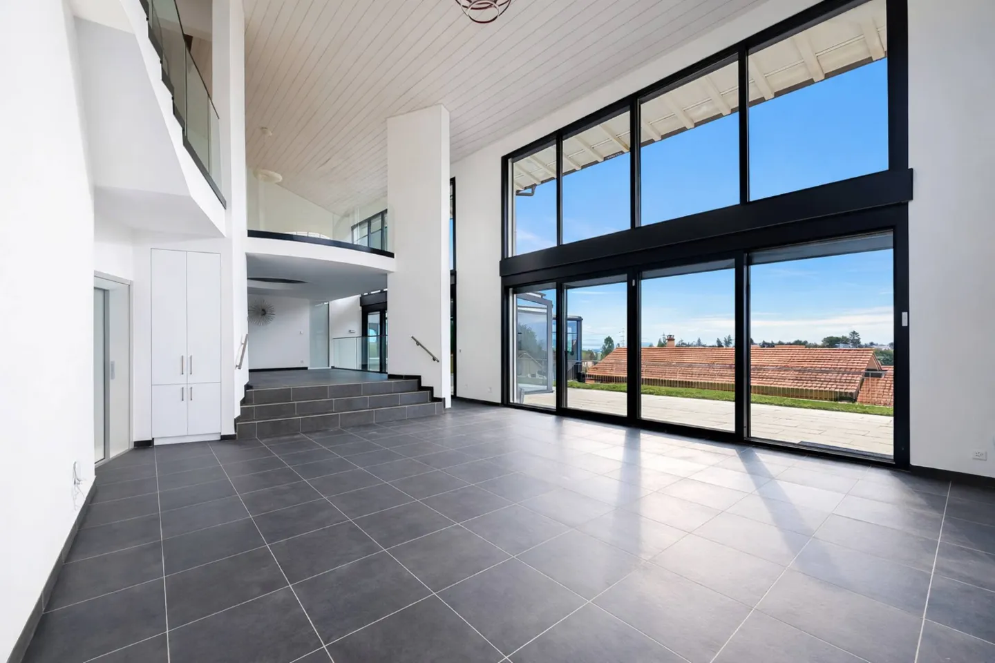 Contemporary Villa near Lausanne - Photo 1 of 11