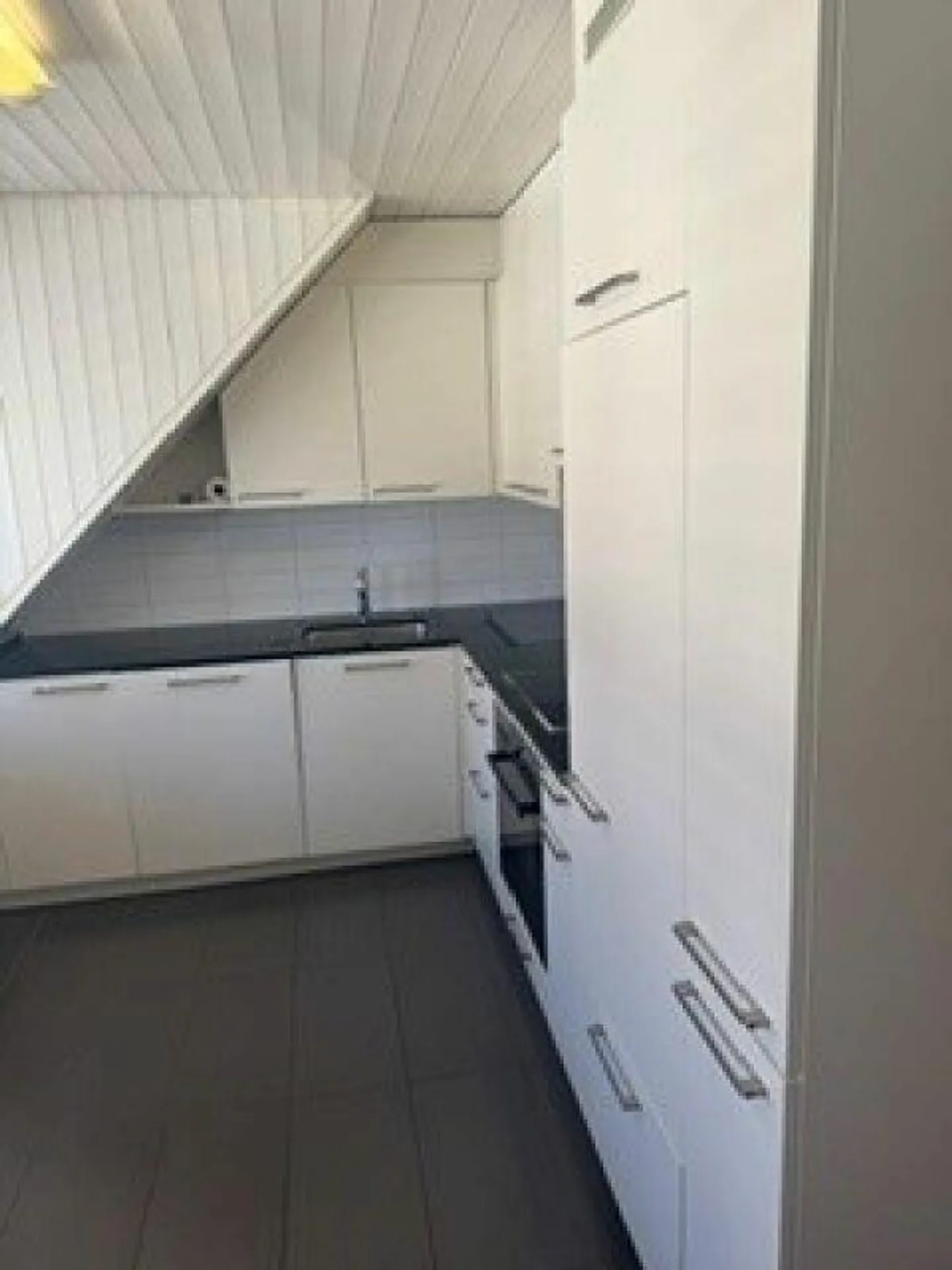 Appartamento mansardato 3.5 camere accogliente - Foto 6 di 21