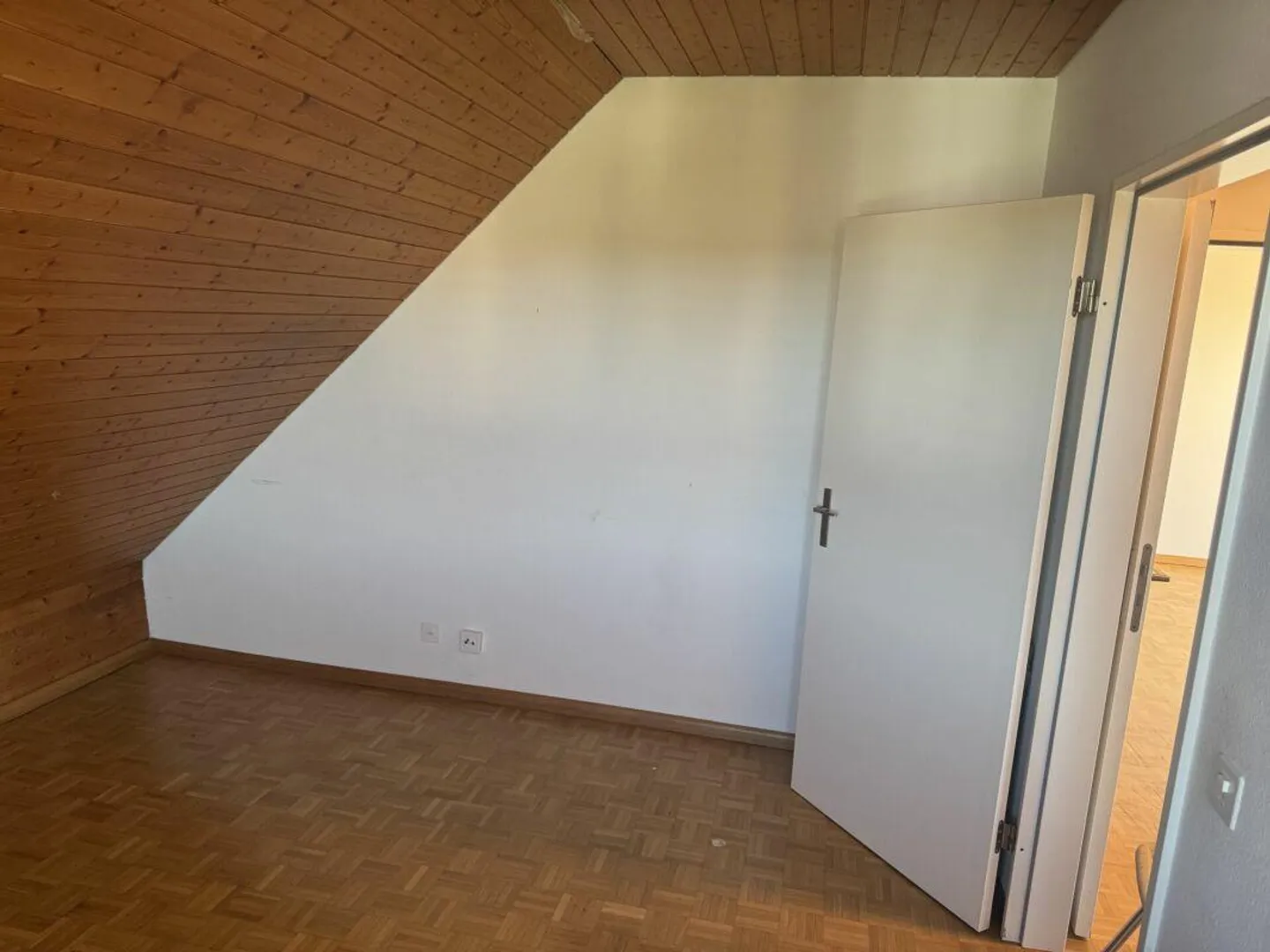Appartamento mansardato 3.5 camere accogliente - Foto 13 di 21