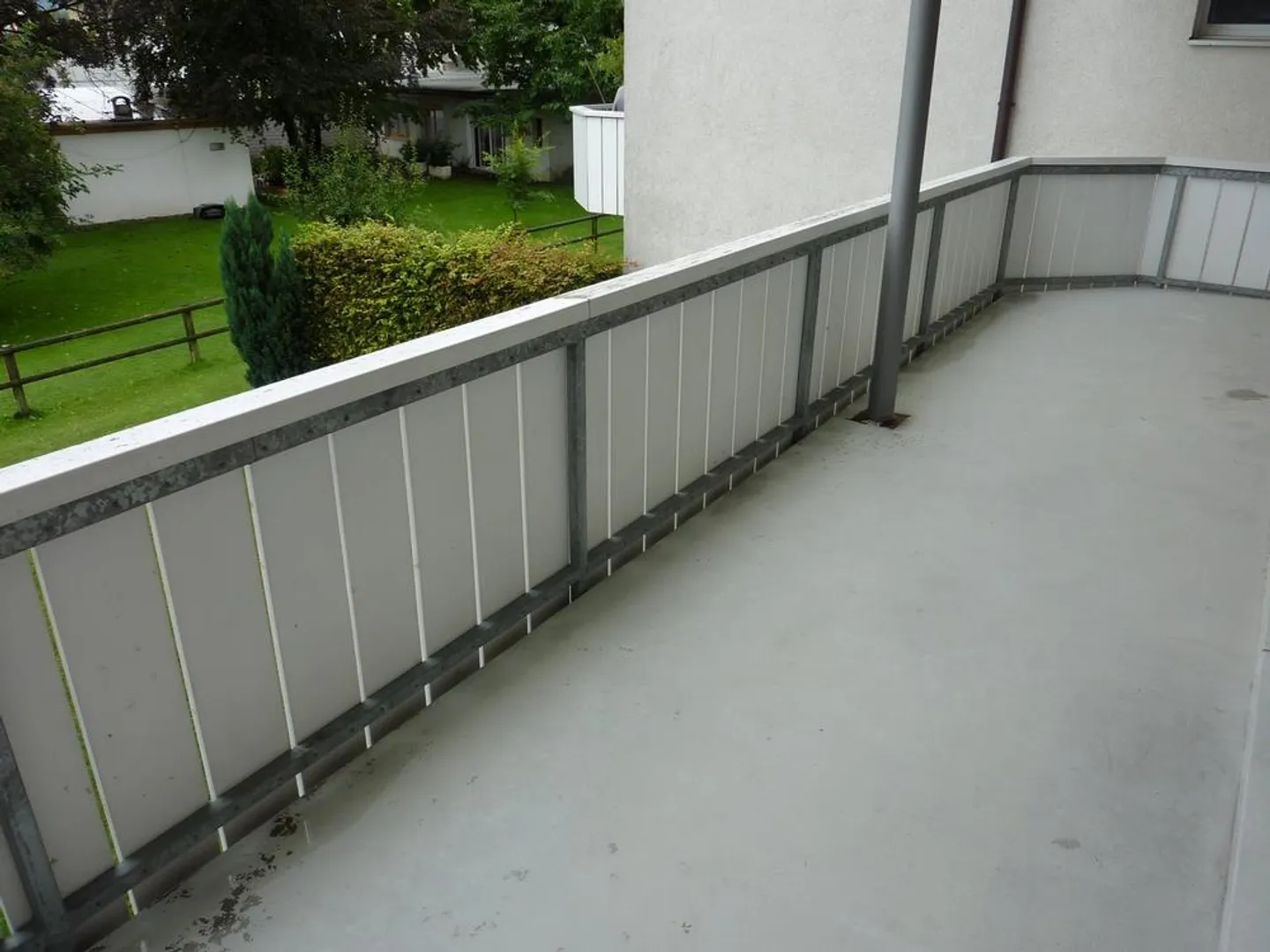 Appartement attrayant de 3,5 pièces - proche du centre - calme! - Photo 21 sur 22