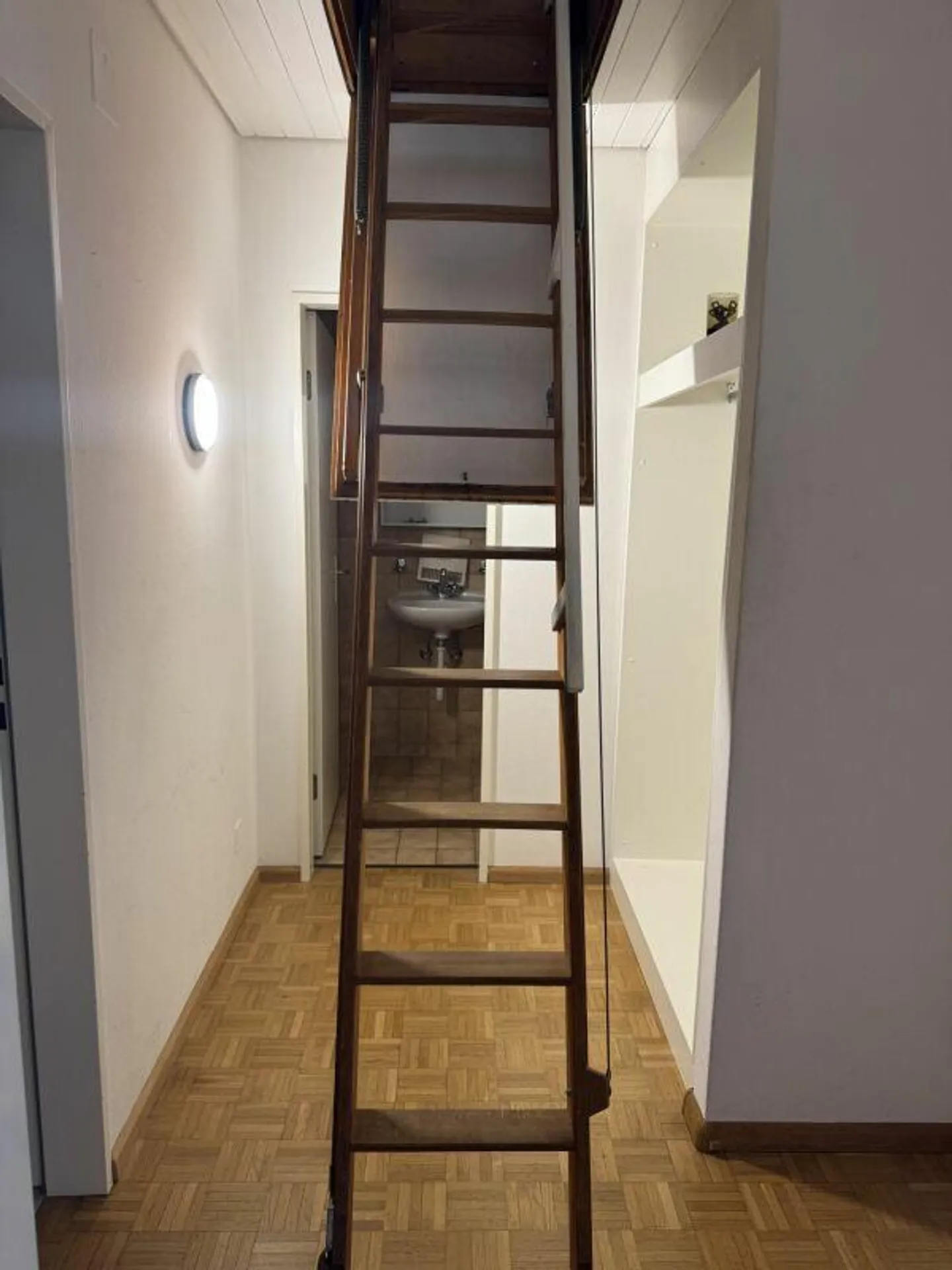 Appartamento mansardato 3.5 camere accogliente - Foto 19 di 21