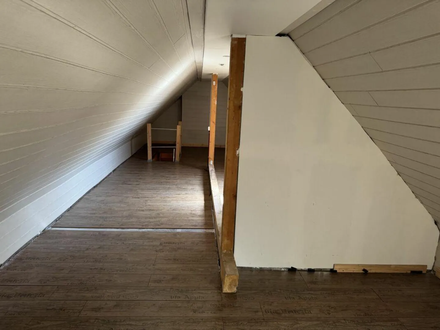 Appartamento mansardato 3.5 camere accogliente - Foto 20 di 21