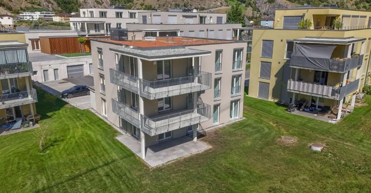 Investment property with substance and future - House F, development "Bietschi", Raron - Photo 1 of 10