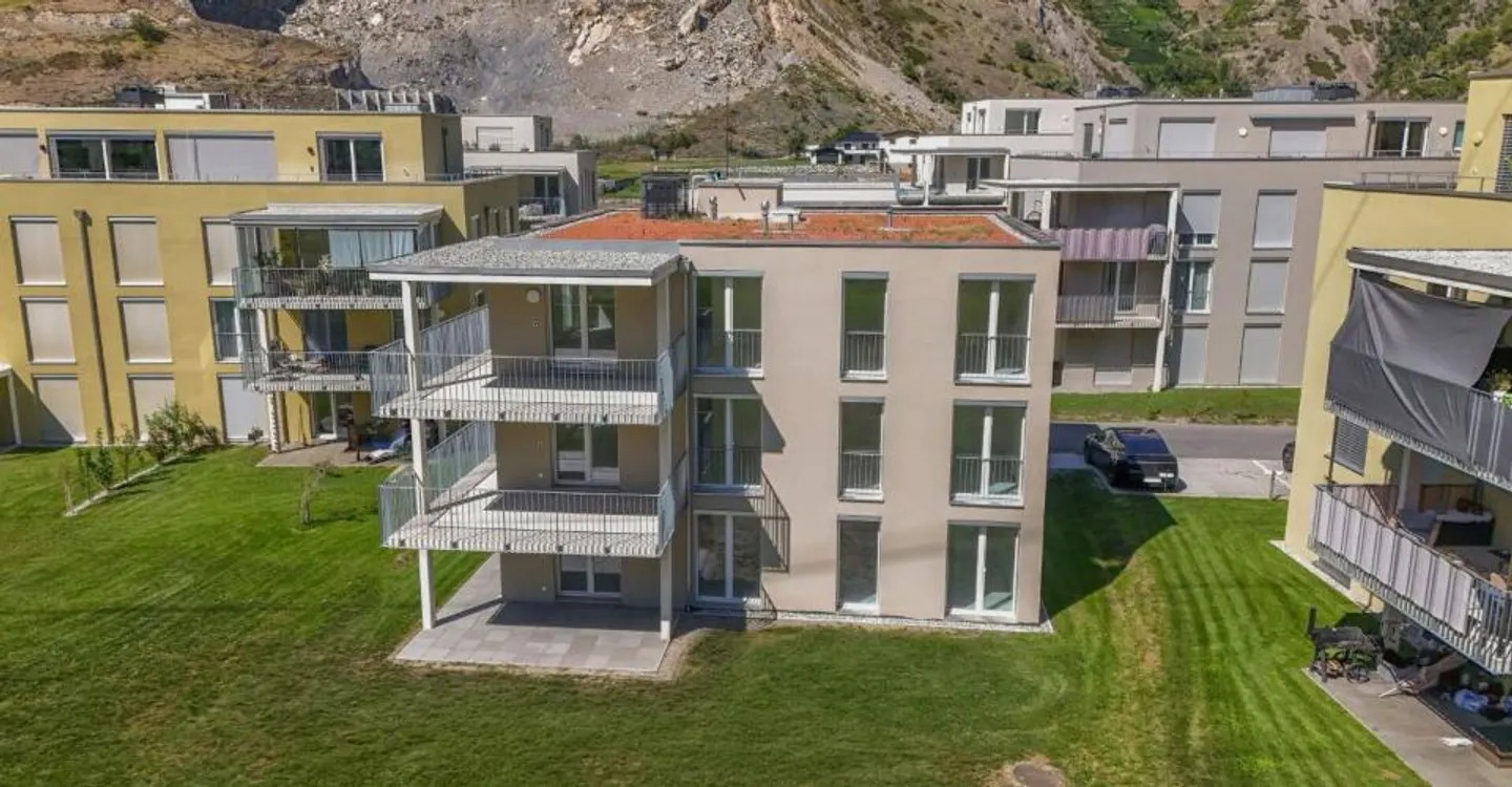 Investment property with substance and future - House F, development "Bietschi", Raron - Photo 2 of 10