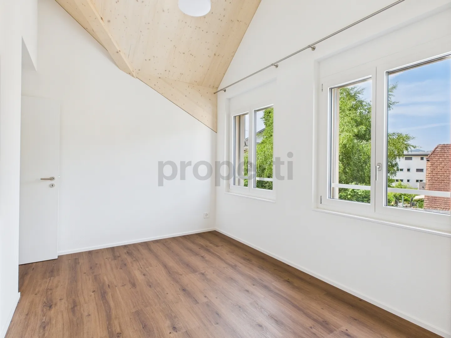 Traumhafte Dachwohnung in Hasle, Kanton LU - Modernes Wohnen mit einzigartigem Charme - Foto 6 von 12