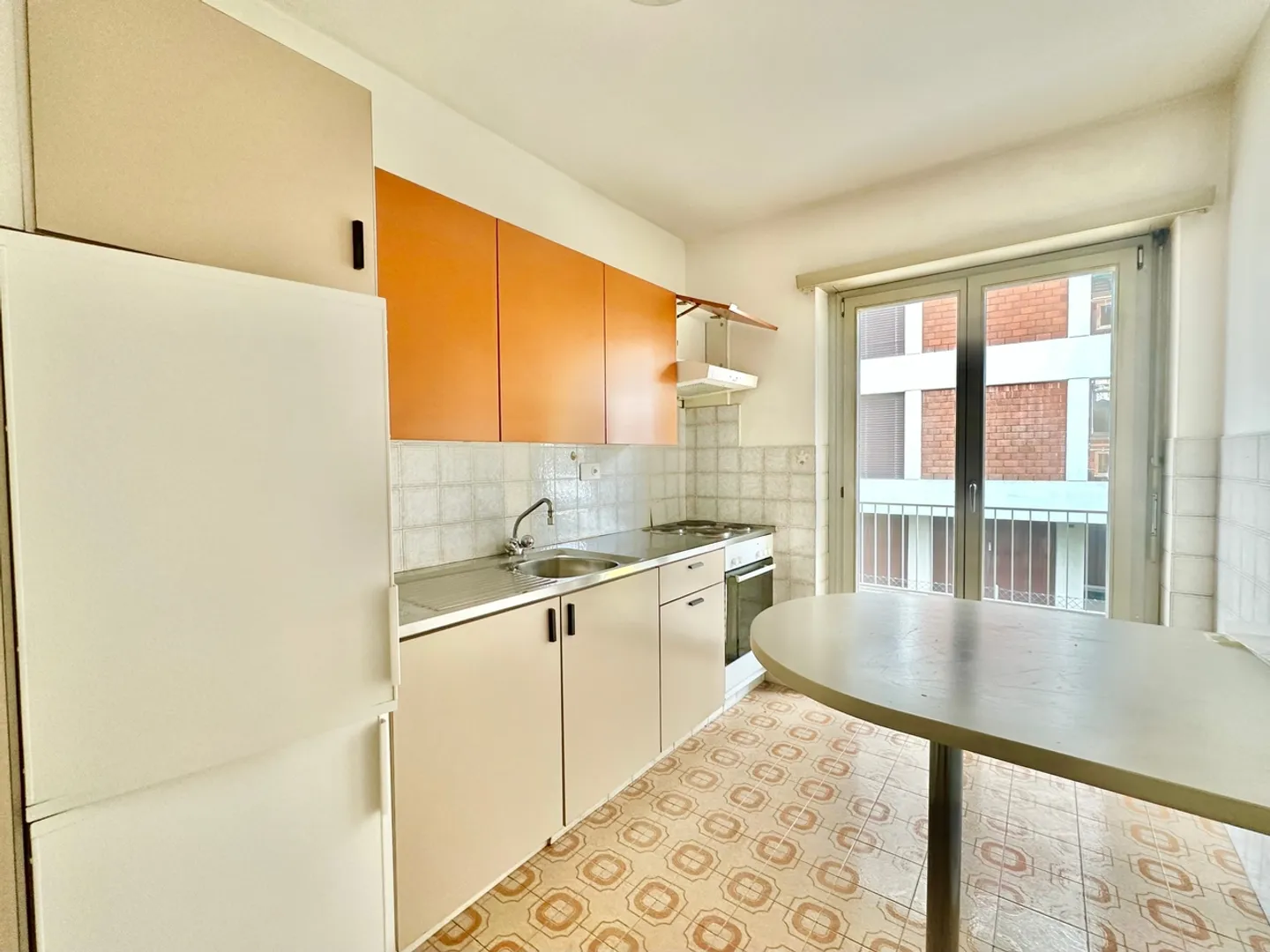 Bright 3.5-room apartment in Mendrisio - Photo 4 of 8