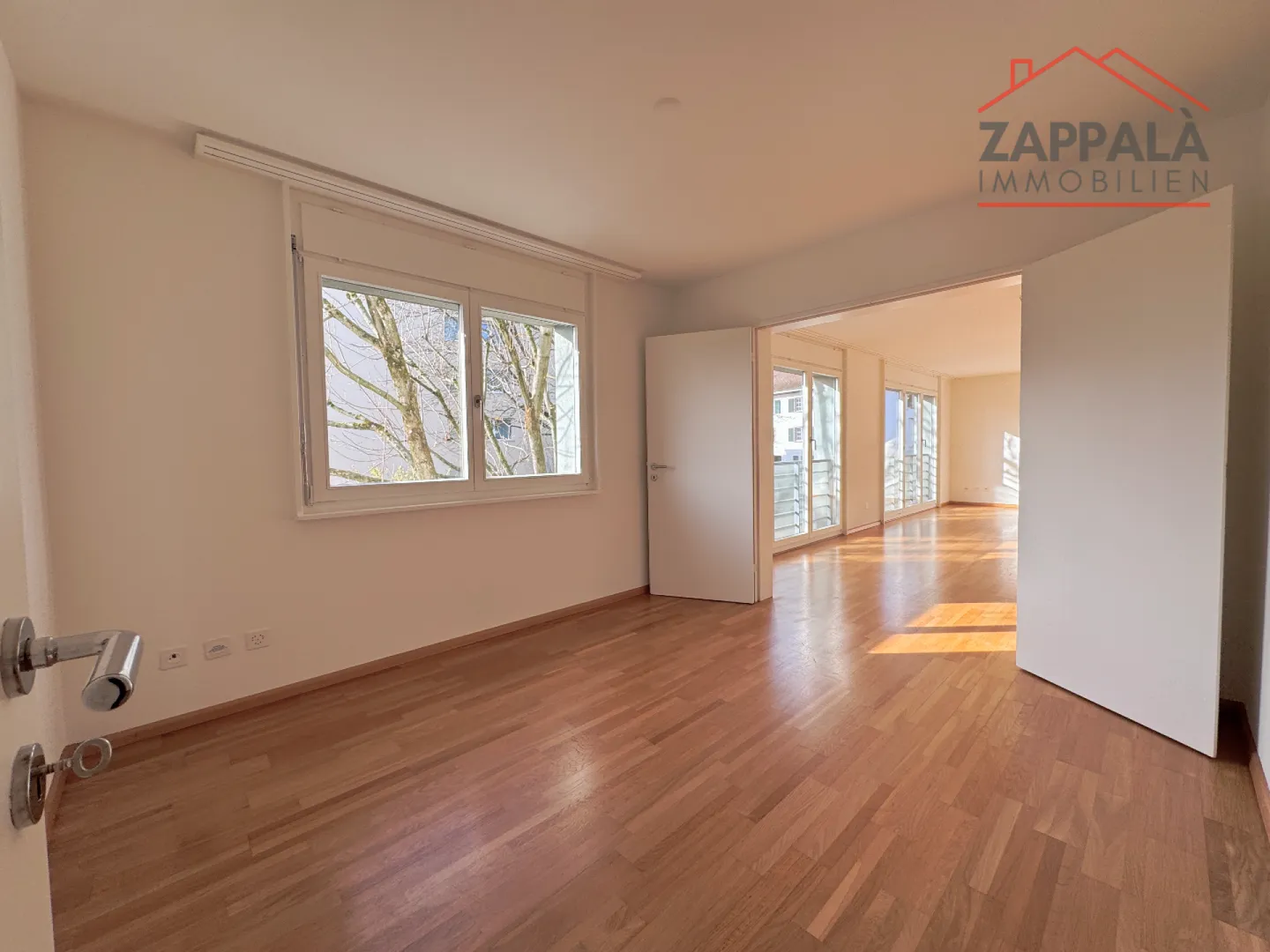 Elegante 4.5-Zimmer-Wohnung mit Stil und Substanz - Foto 7 von 22