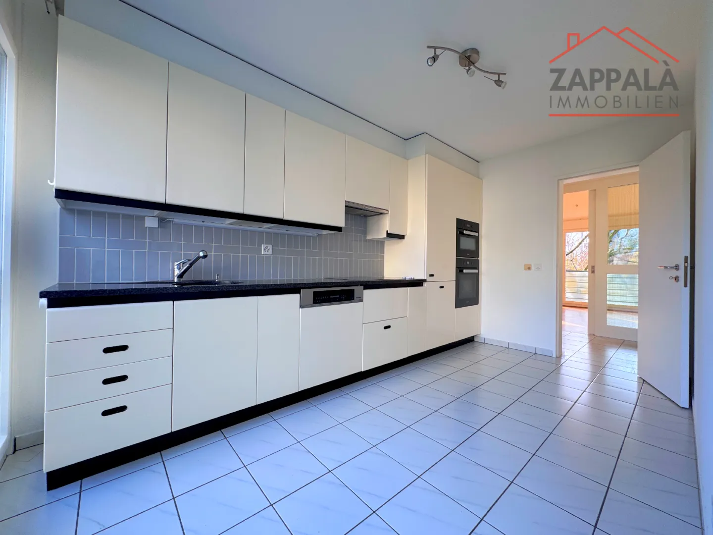 Elegante 4.5-Zimmer-Wohnung mit Stil und Substanz - Foto 12 von 22