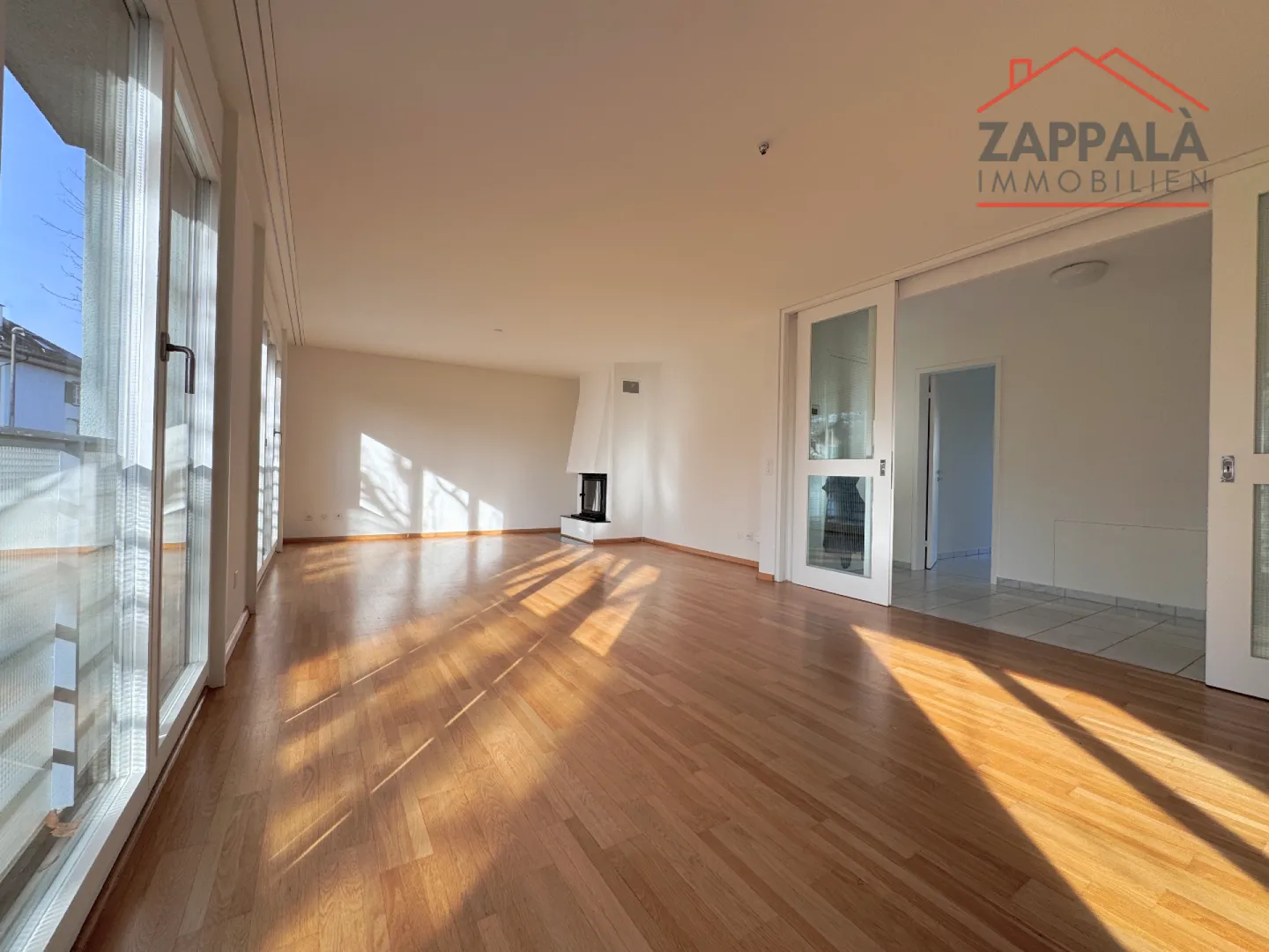 Elegante 4.5-Zimmer-Wohnung mit Stil und Substanz - Foto 2 von 22