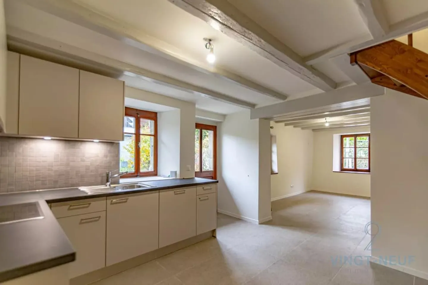 Immeuble de rendement rénové à Chancy - Photo 2 sur 12