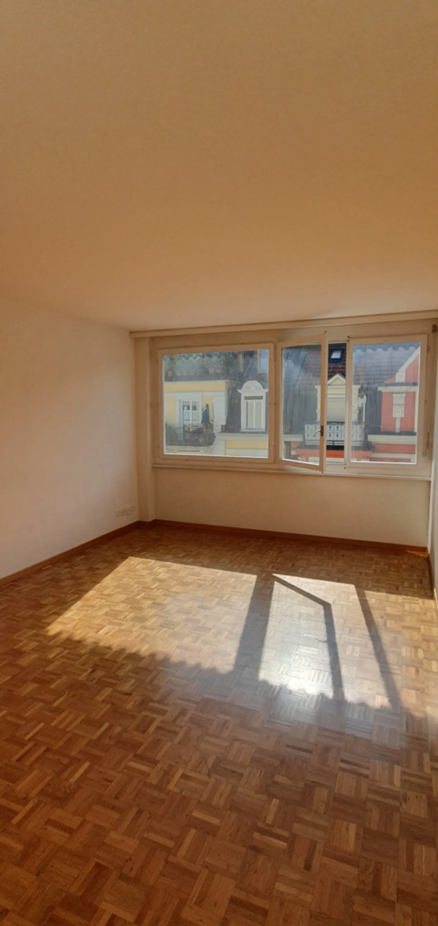 Charmante Wohnung in Neustadt - Foto 2 von 5