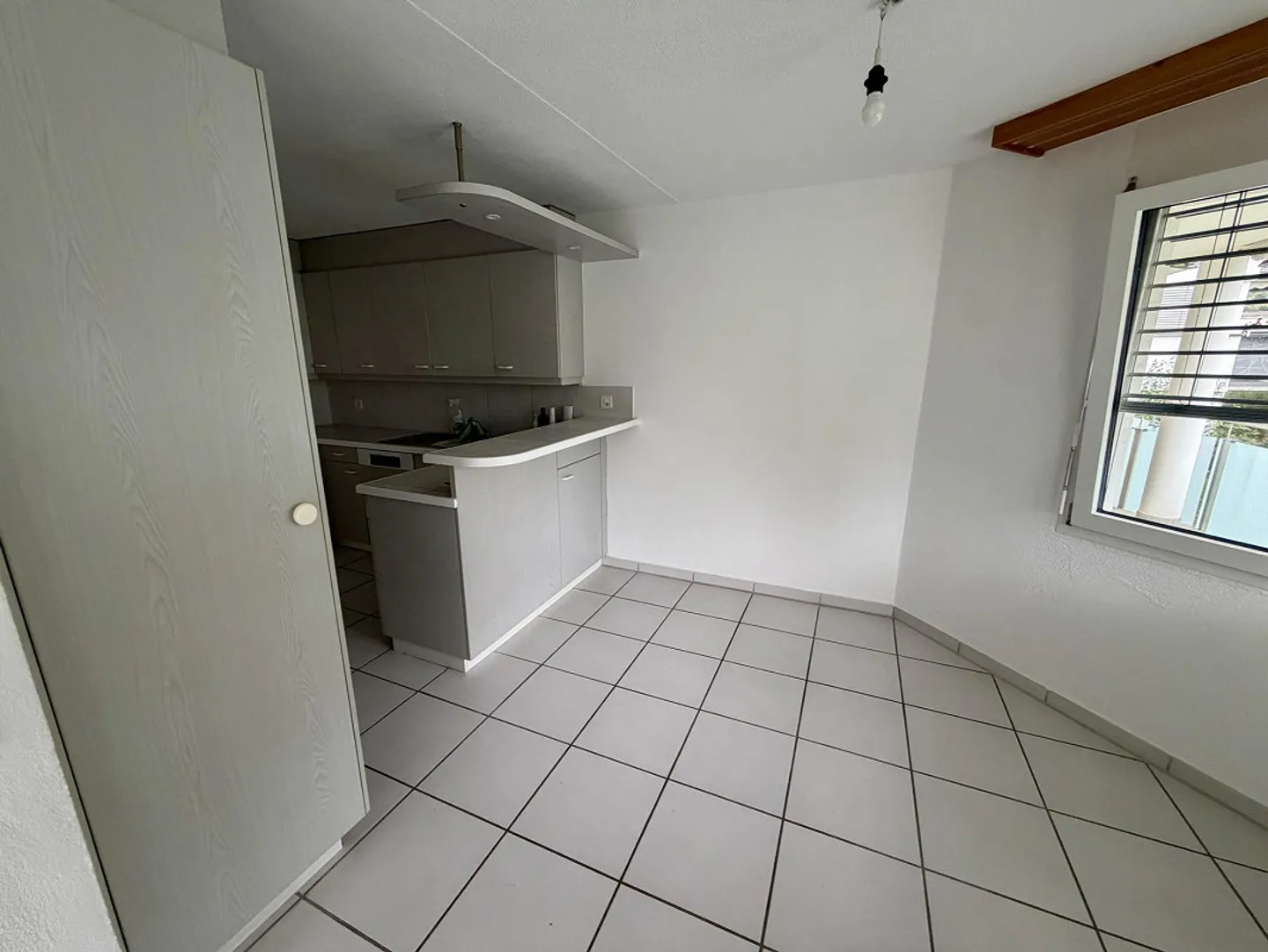 Geräumige 5.5 Zimmer Wohnung - Foto 4 von 17