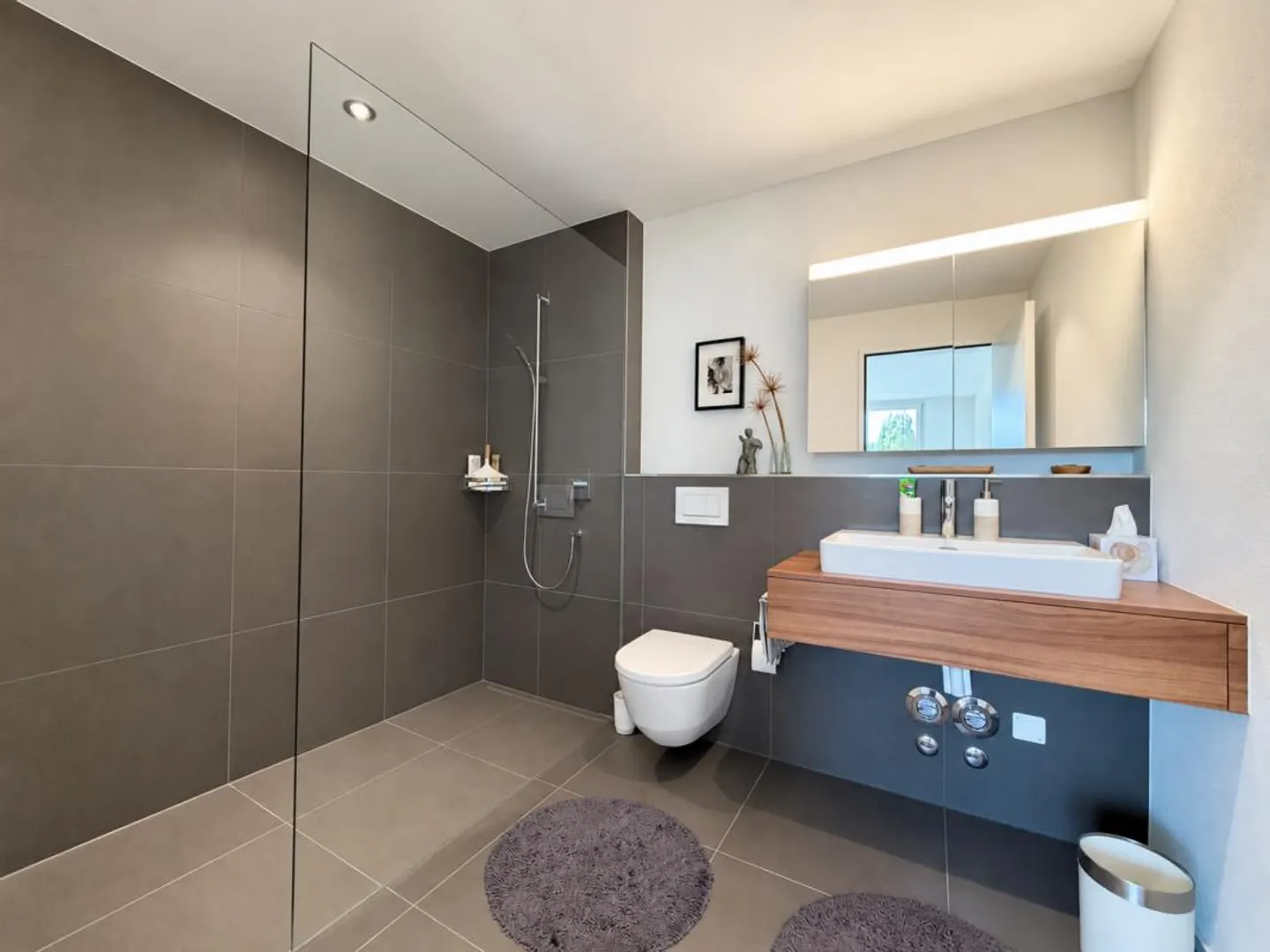 Vivere in modo elegante e moderno - vicino alla natura a Rüti ZH - Foto 7 di 9