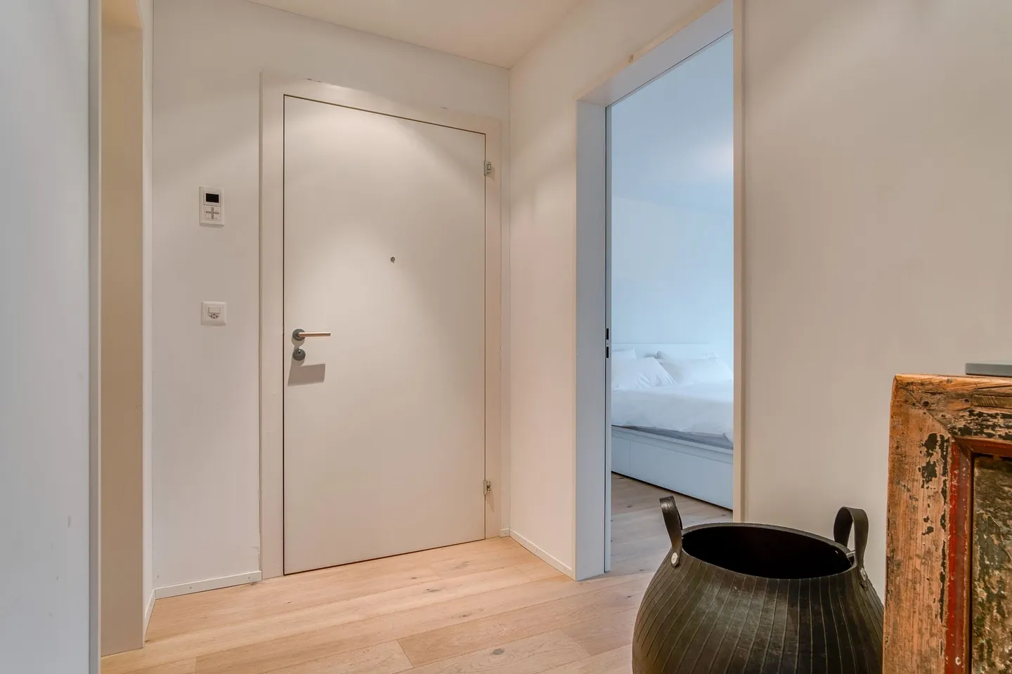 Appartement de jardin moderne 2.5 pièces (139.5m2) dans le quartier 7 - Photo 8 sur 18