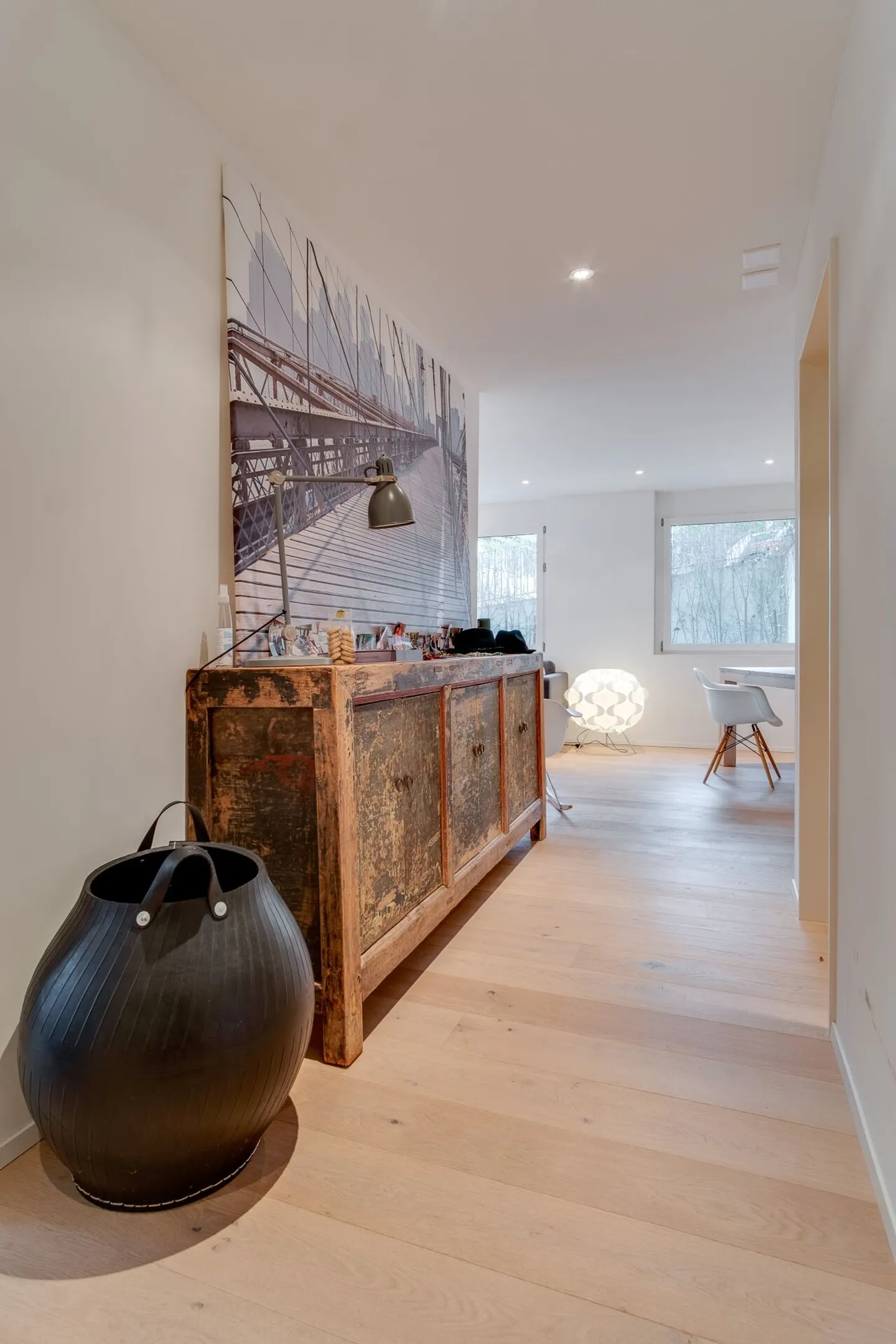 Appartement de jardin moderne 2.5 pièces (139.5m2) dans le quartier 7 - Photo 11 sur 18