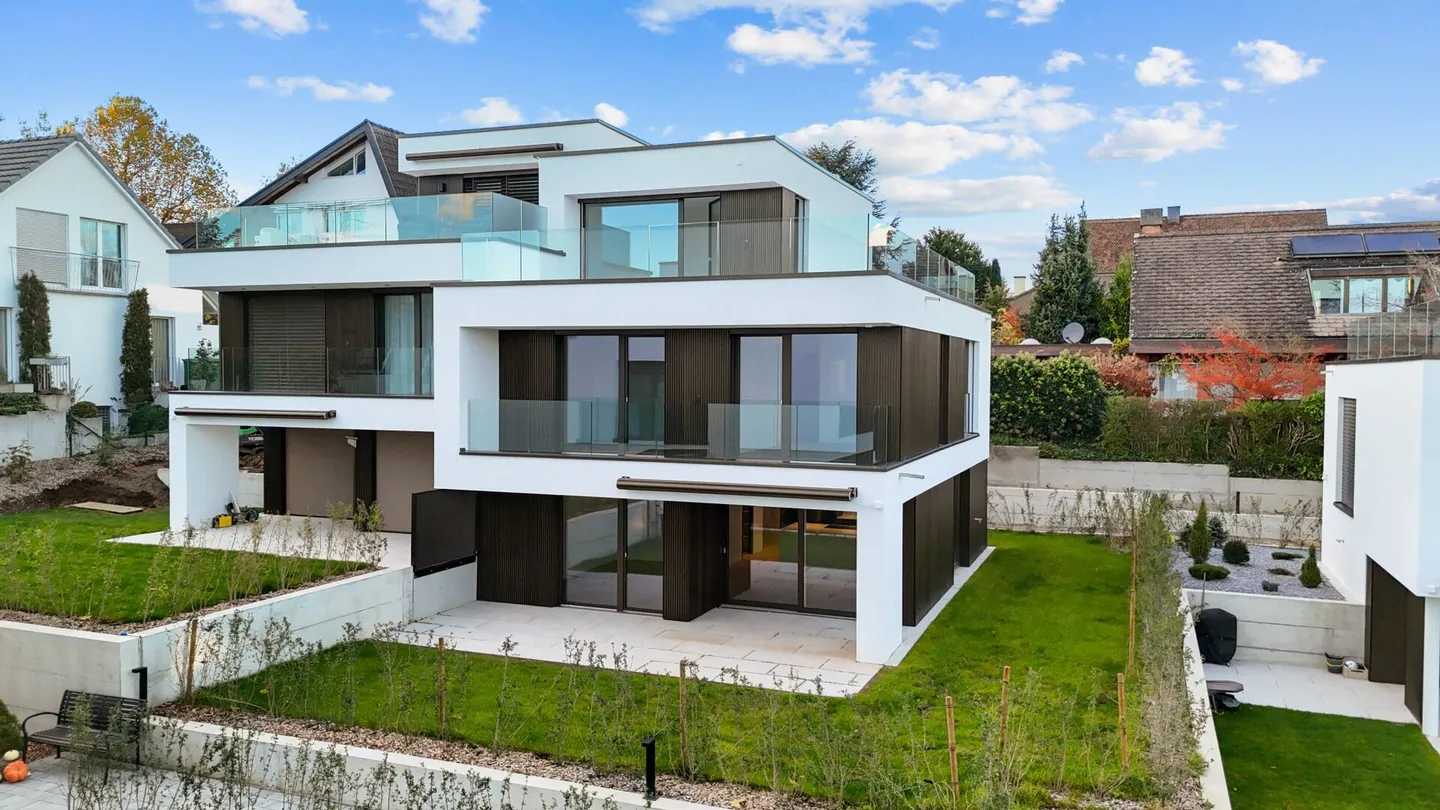 Neubau - Doppeleinfamilienhaus an erhöhter Lage "Allschwil Rosenberg"! - Foto 2 von 18