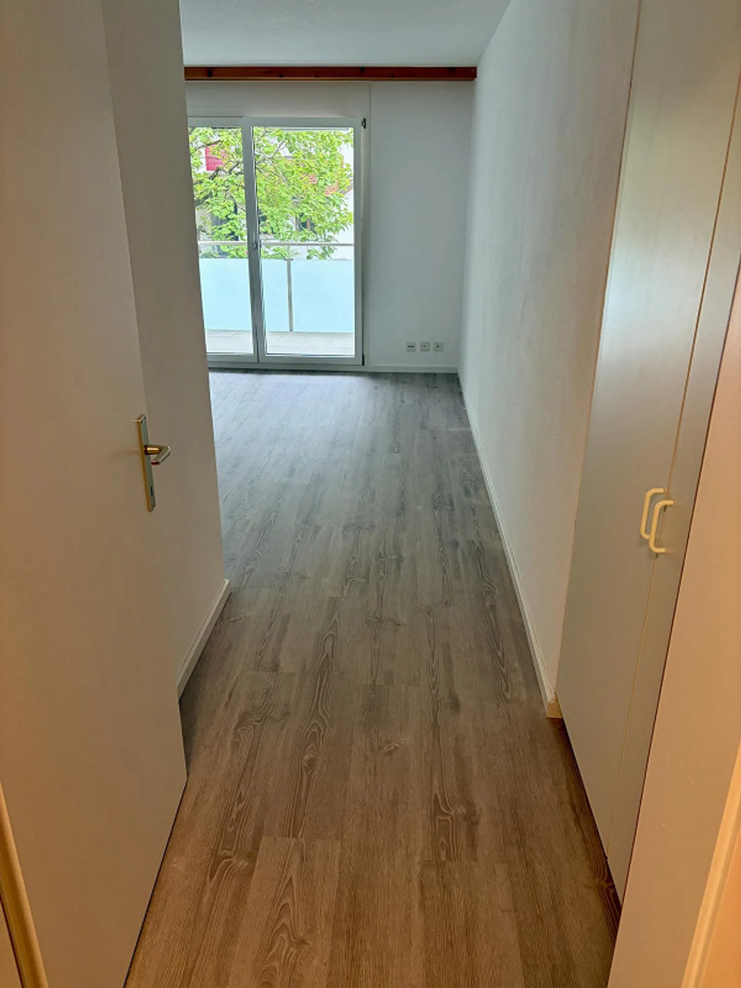 Geräumige 5.5 Zimmer Wohnung - Foto 7 von 17