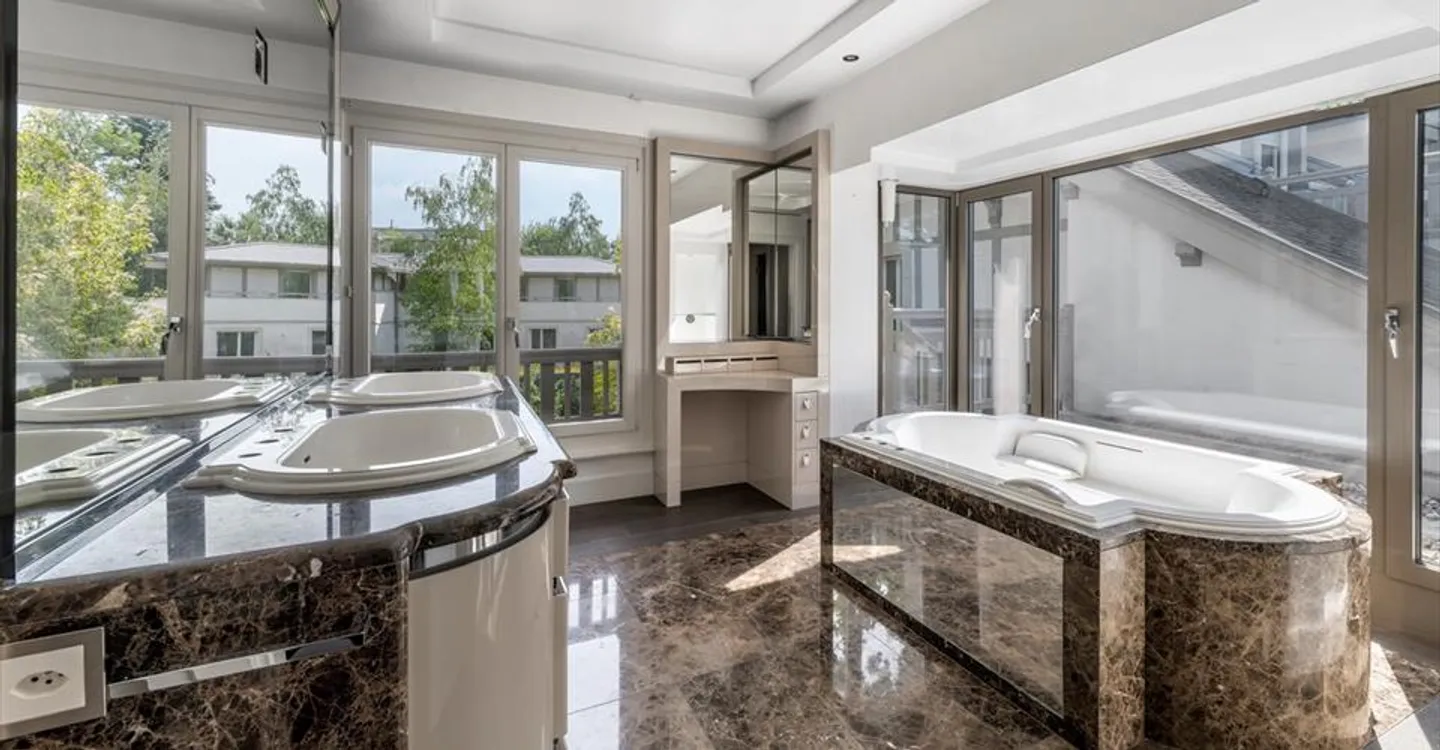 Luxurious property in Vésenaz with absolute comfort - Photo 7 of 8