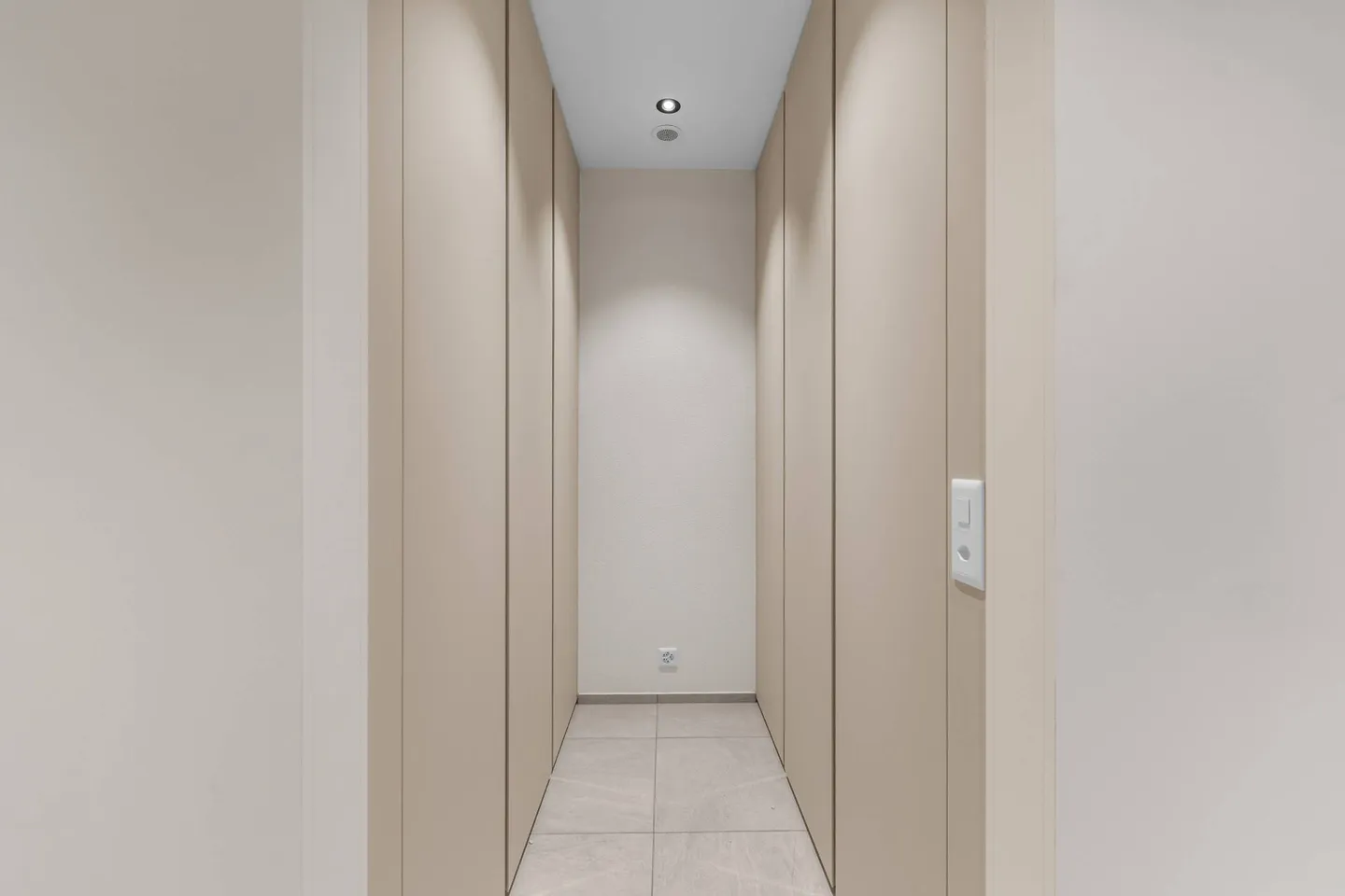 Neubau - Doppeleinfamilienhaus an erhöhter Lage "Allschwil Rosenberg"! - Foto 17 von 18