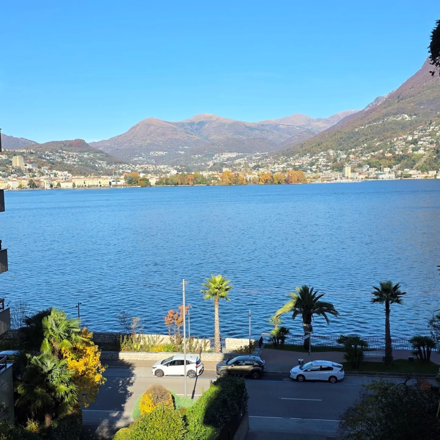 Appartement à louer 3.5 pièces avec vue sur le lac - Photo 2 sur 12