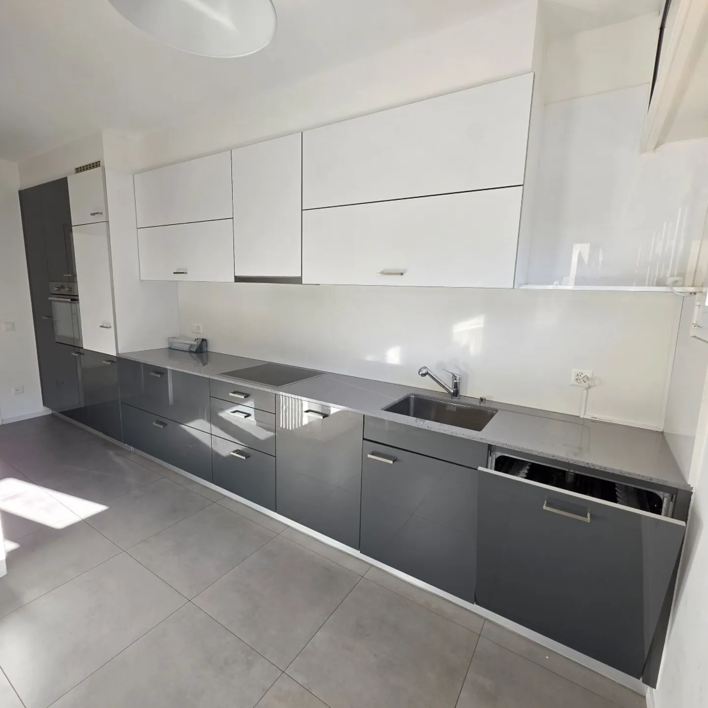 Appartement à louer 3.5 pièces avec vue sur le lac - Photo 5 sur 12