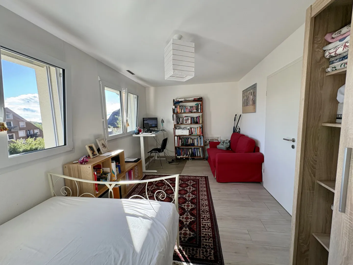 Bright recent duplex 4.5p in the center of Genolier Terrace 2 parking spaces - Photo 6 of 17