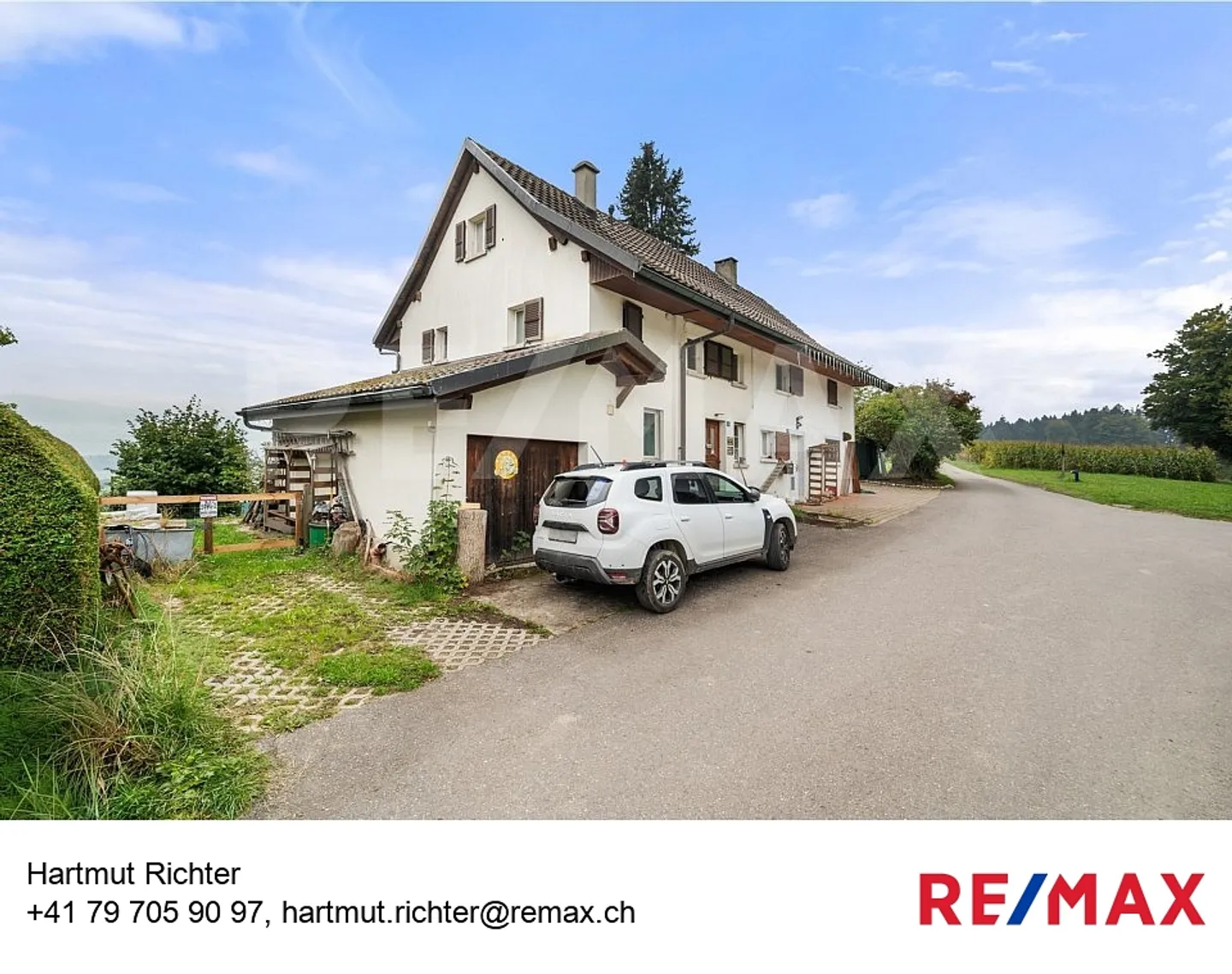 Incantevole casa a schiera con vista libera sulle Prealpi - Foto 1 di 9