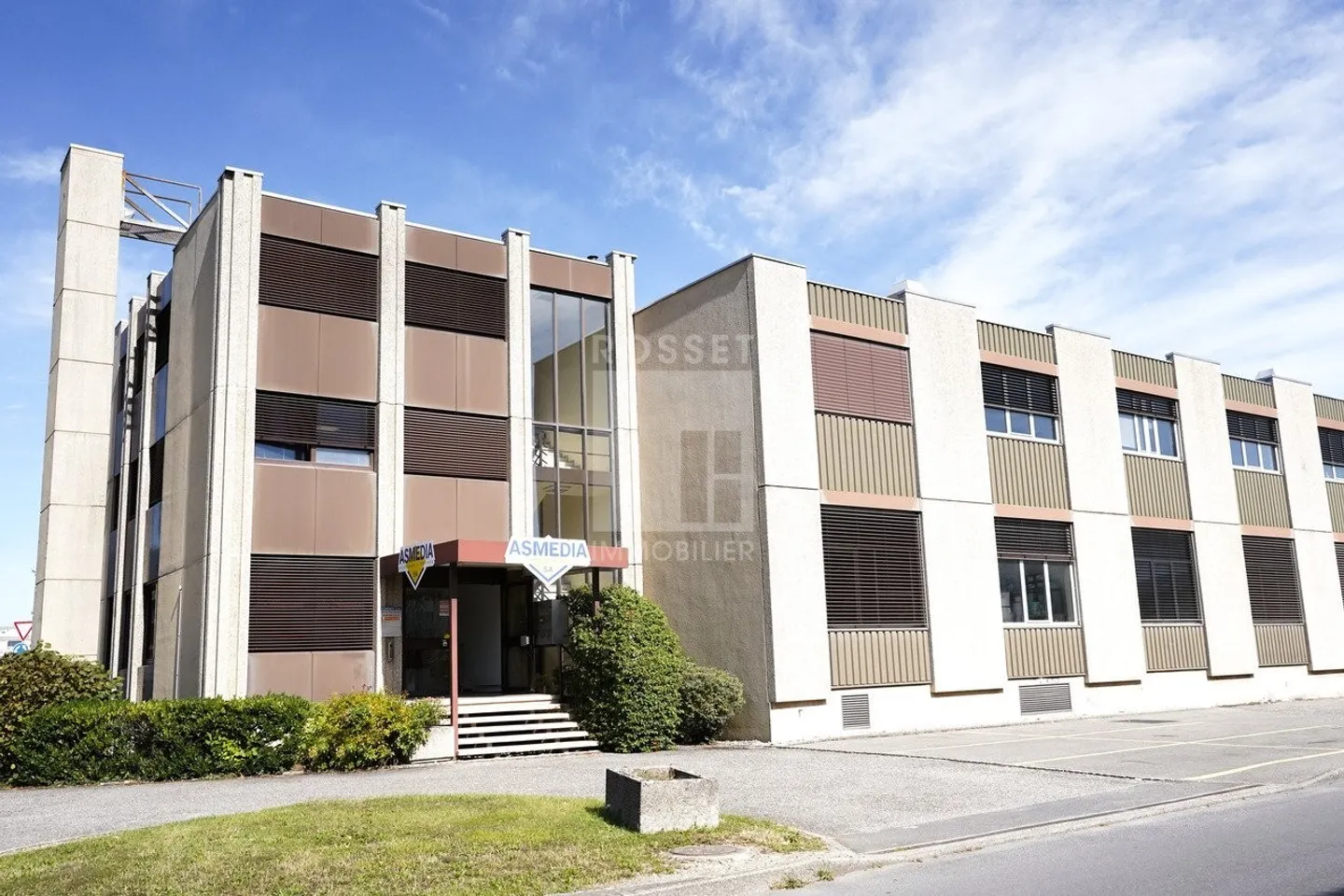 Büros von etwa 20 m² im 2. Stock - Foto 2 von 2