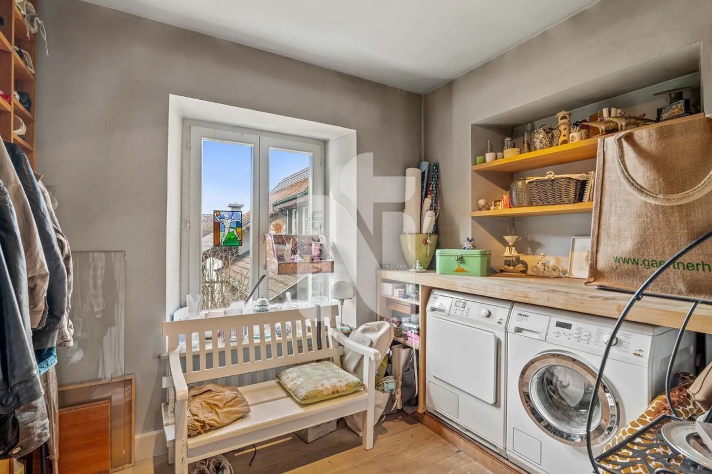 Stylishly renovated - Old building charm meets modern living with additional potential - Photo 10 of 12