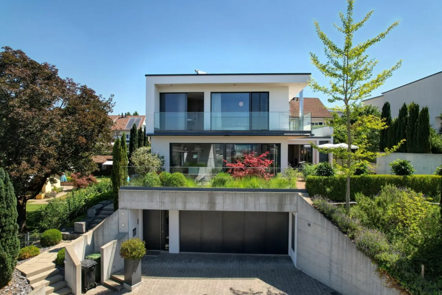 Villa architecte avec piscine - Photo 2 sur 13