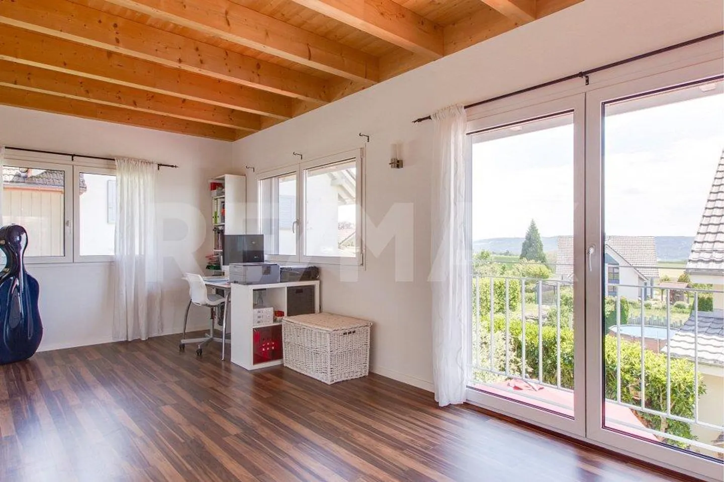 Geräumiges Familienhaus in ruhiger Lage - Foto 10 von 13