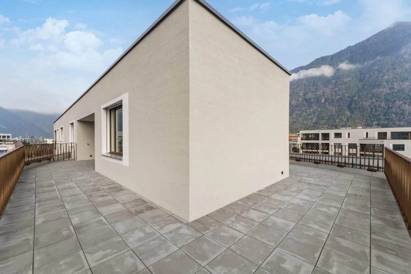 Oasi di benessere vicino alla stazione - Foto 9 di 10