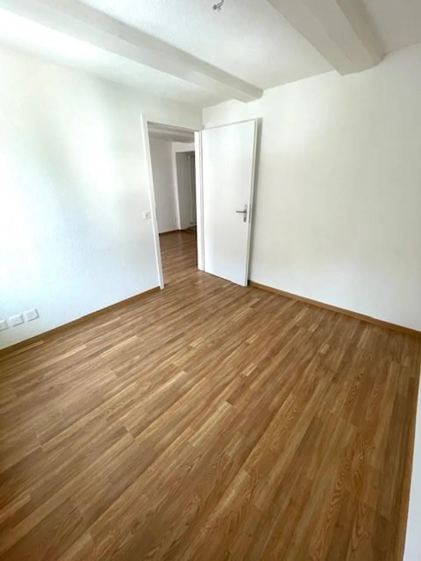 Appartamento centrale con 2 camere nella città vecchia di Zofingen - Foto 3 di 6