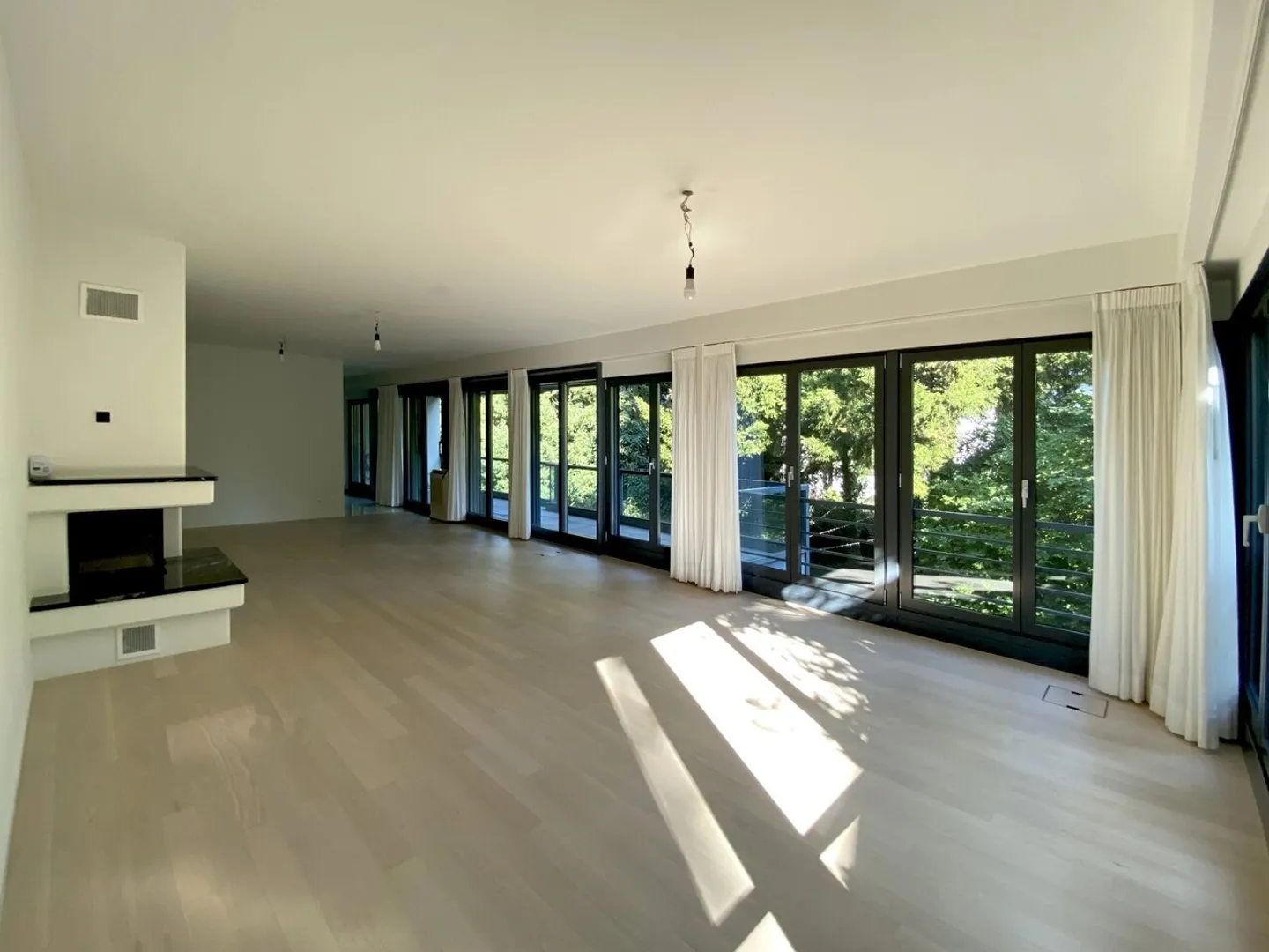 Modern 4.5-room apartment with air conditioning and AEH-PP - Photo 5 of 13