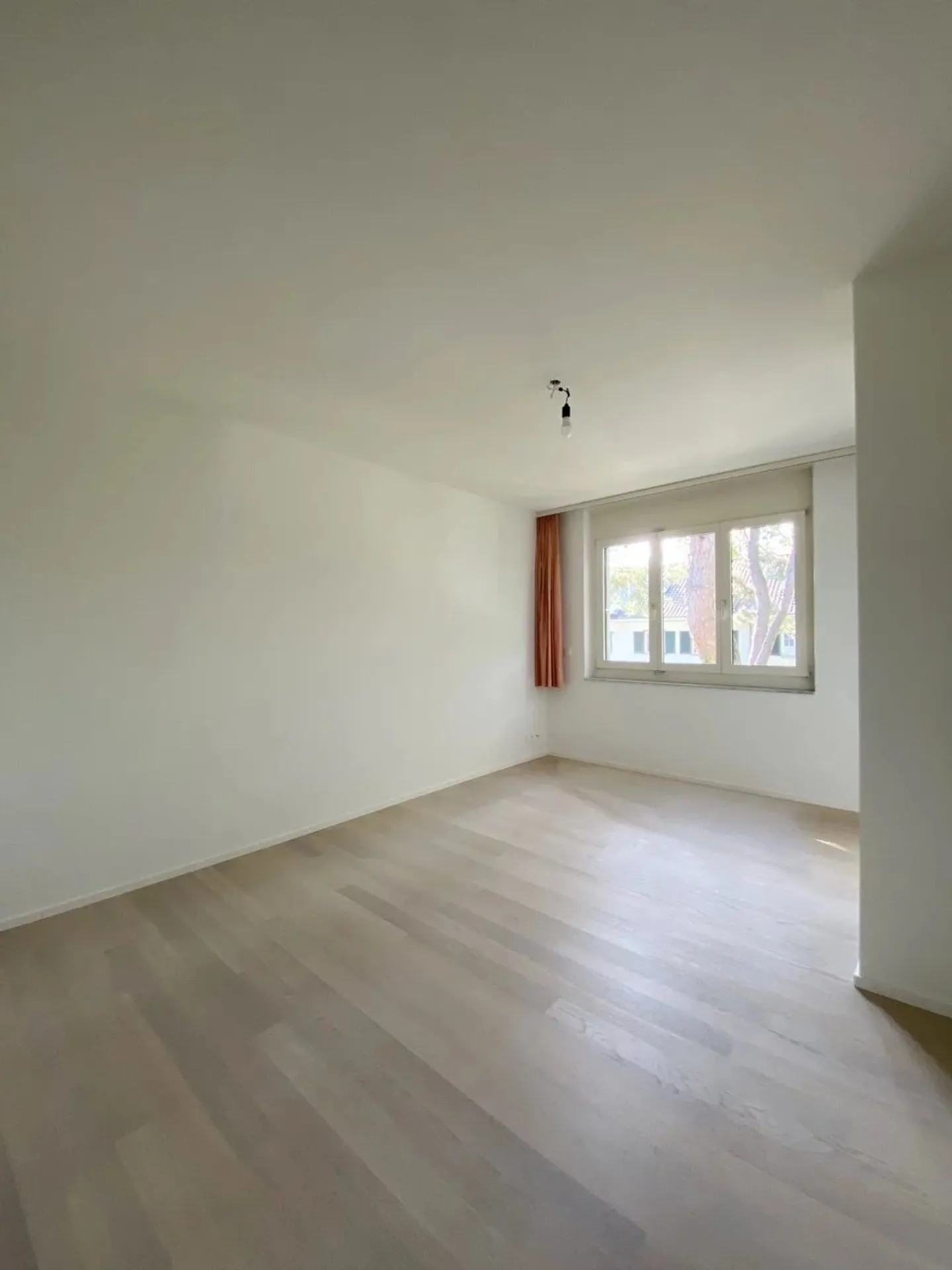 Modern 4.5-room apartment with air conditioning and AEH-PP - Photo 9 of 13