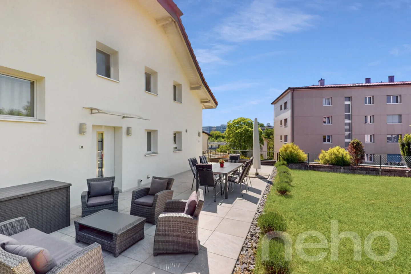 Incantevole villa indipendente con giardino alle porte di Friburgo - Foto 3 di 13