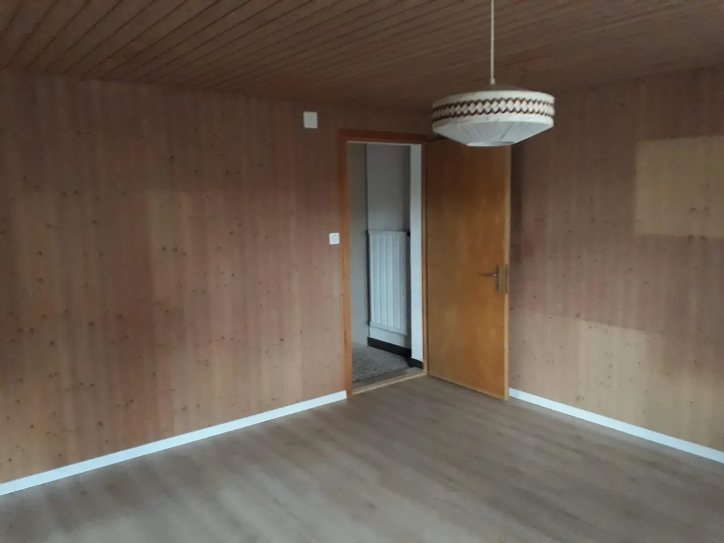 Ampio appartamento al piano terra in affitto a Etzelkofen - Foto 5 di 10