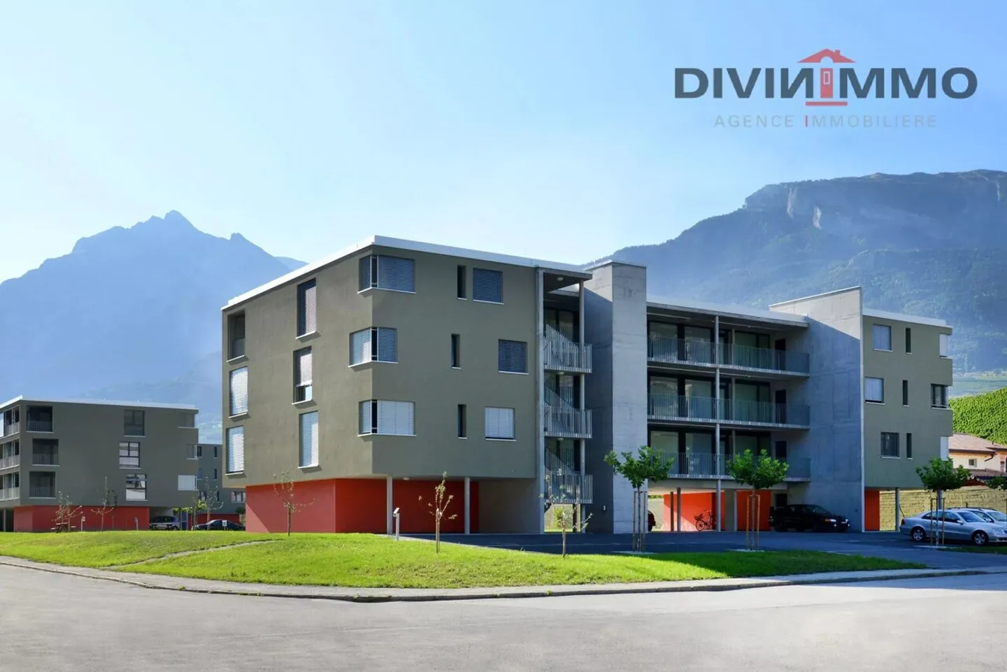 Moderno appartamento di 2,5 stanze con orto - Foto 1 di 8