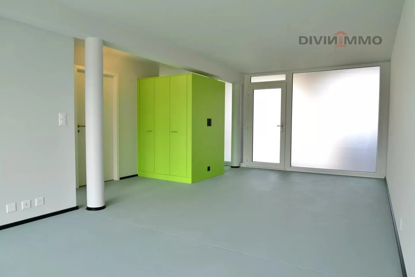 Moderno appartamento di 2,5 stanze con orto - Foto 3 di 8