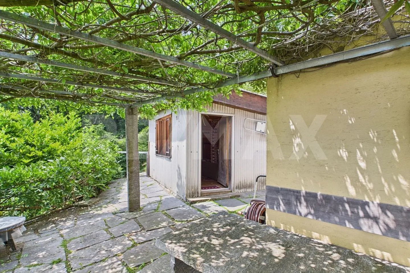 Ein Rückzugsort im Grünen  Rustikaler Ferienhaus mit freier Sicht auf den Luganer See - Foto 3 von 13