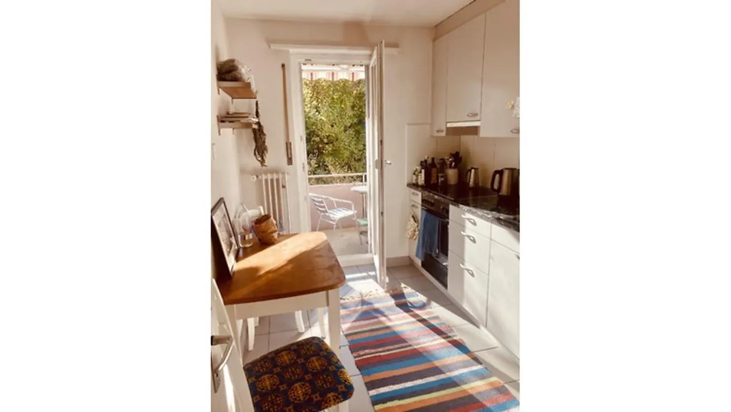 APPARTEMENT 3 PIÈCES À WINTERTHUR, MEUBLÉ, TEMPORAIRE - Photo 2 sur 6