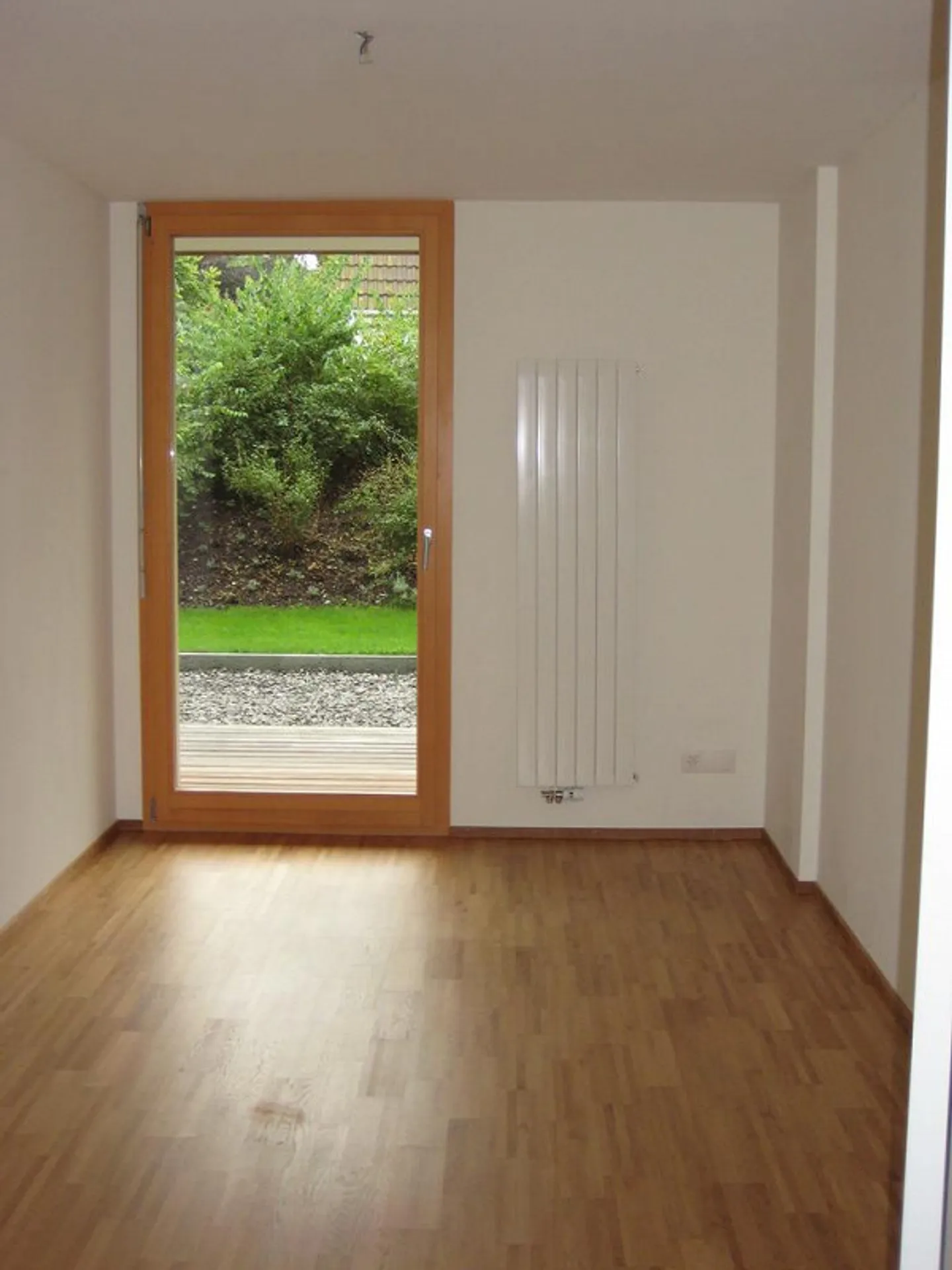 Appartamento situato in una zona tranquilla in un quartiere familiare con un ampio spazio esterno - Foto 6 di 12