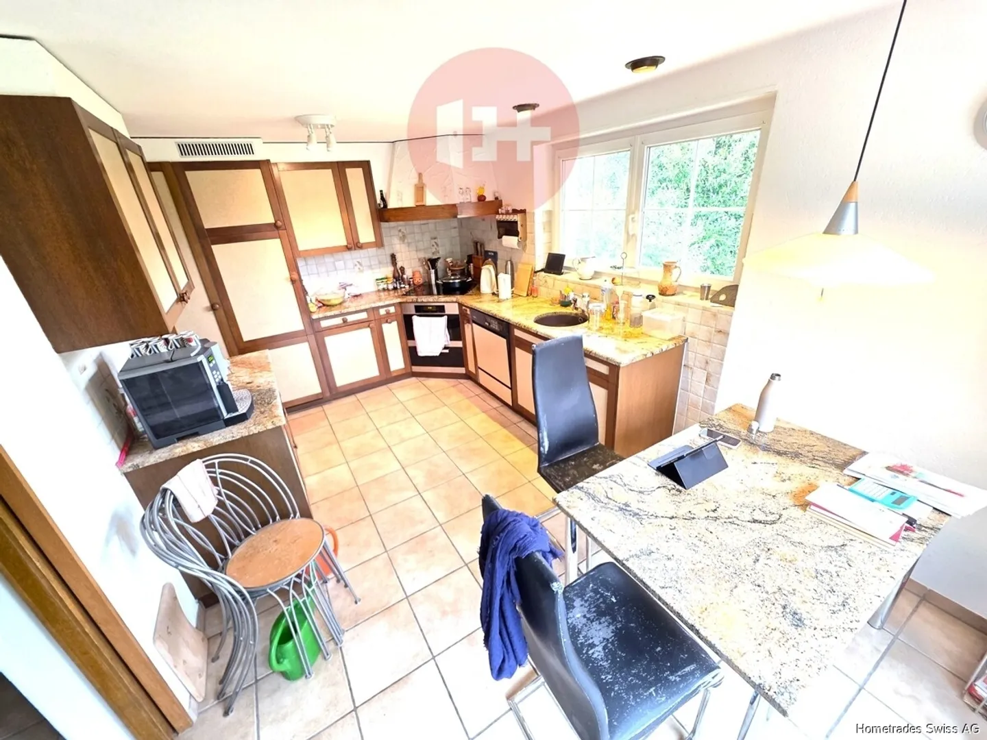 Geräumiges Einfamilienhaus mit Aussicht - Foto 4 von 8