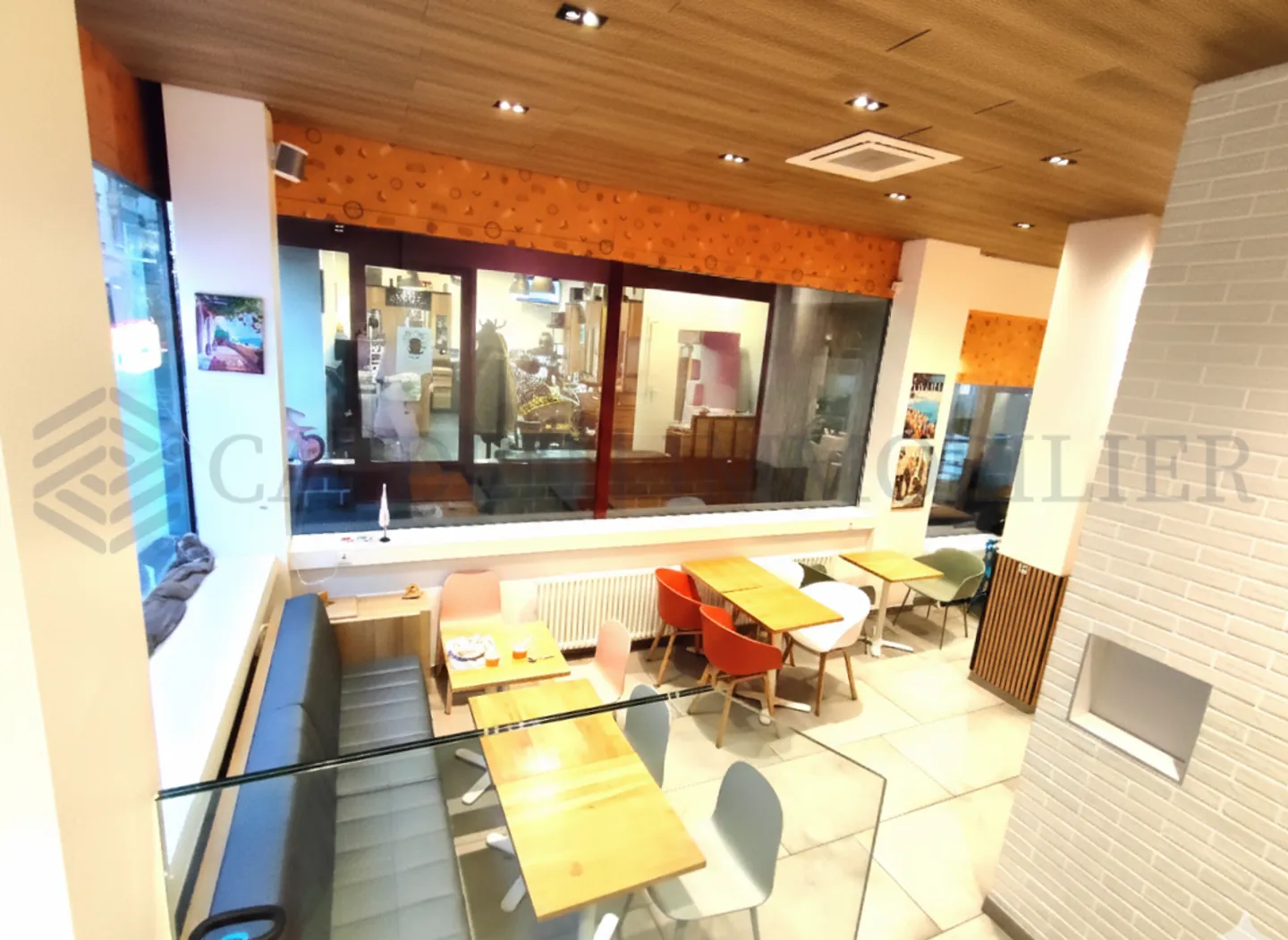 Esclusivo! Vendita commerciale - Ristorante completamente nuovo, chiavi in mano. - Foto 1 di 5