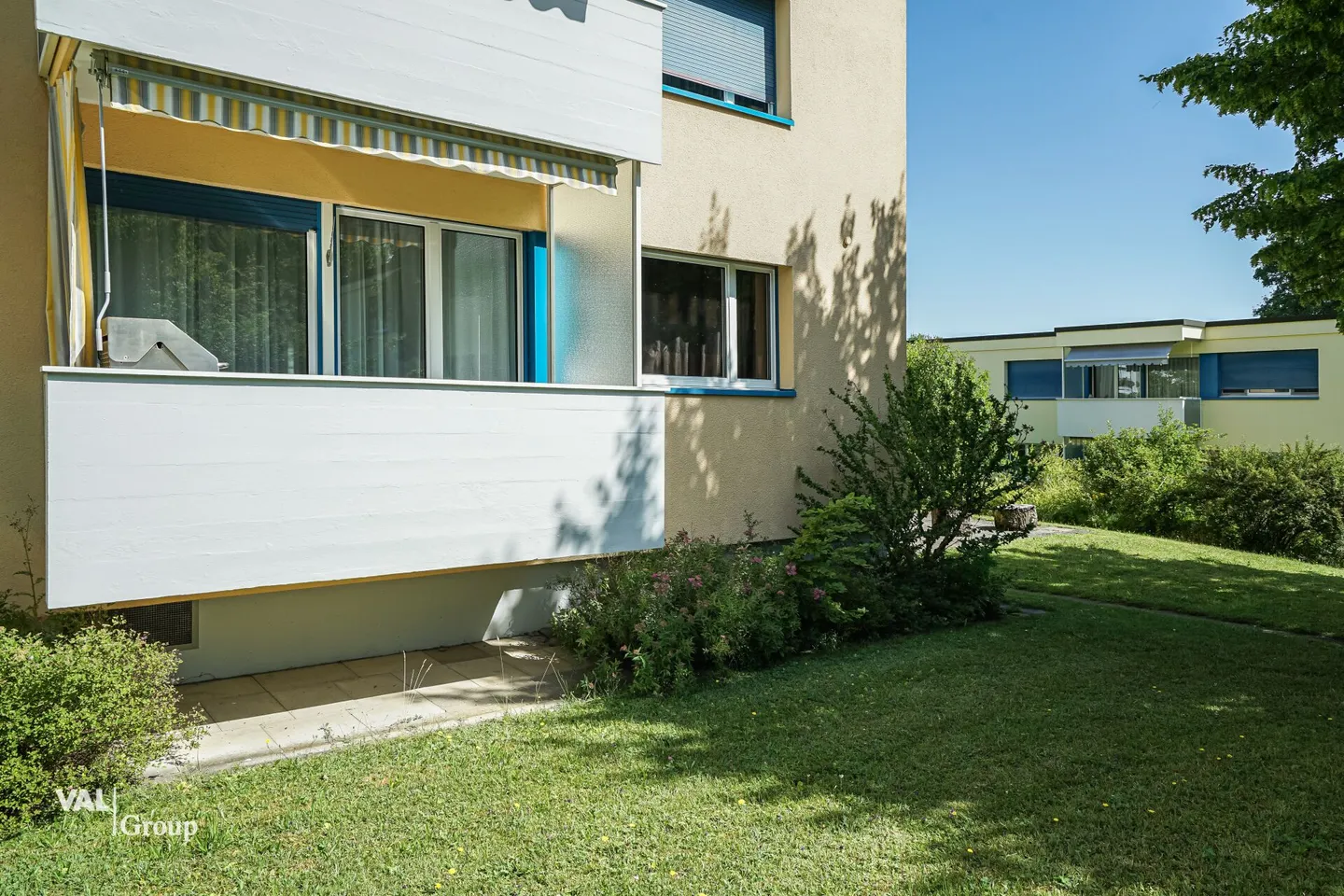 Lichtdurchflutete Hochparterrewohnung in ruhiger, grüner Umgebung - Foto 11 von 12