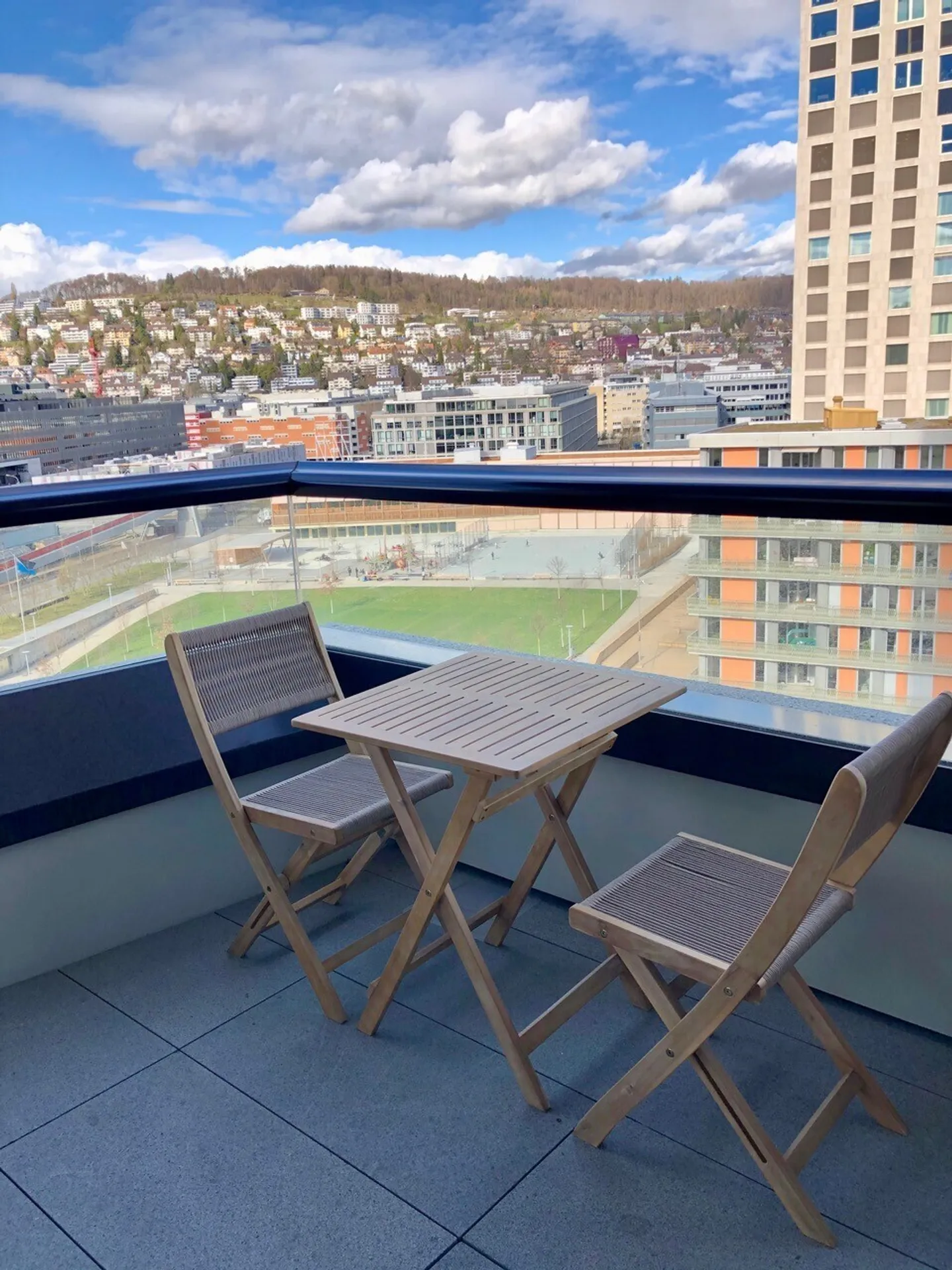 Appartement à louer - Photo 3 sur 12